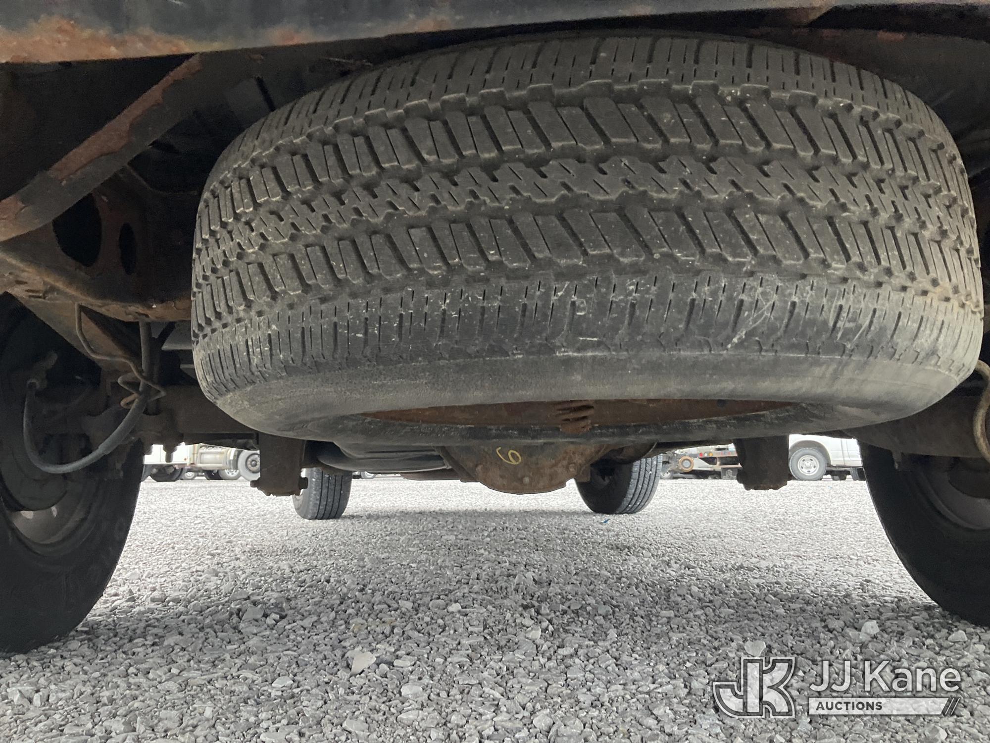 (Verona, KY) 2013 Chevrolet Express G1500 Cargo Van Runs & Moves) (Rust Damage