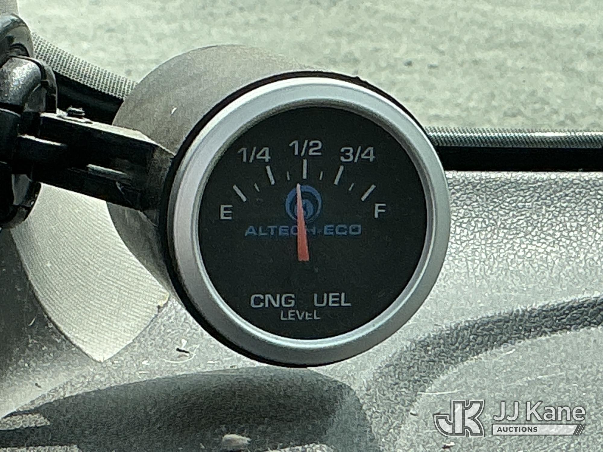 (China Grove, NC) 2018 Ford TRANSIT CONNECT Mini Cargo Van Runs & Moves) (Check Engine Light On, Pai