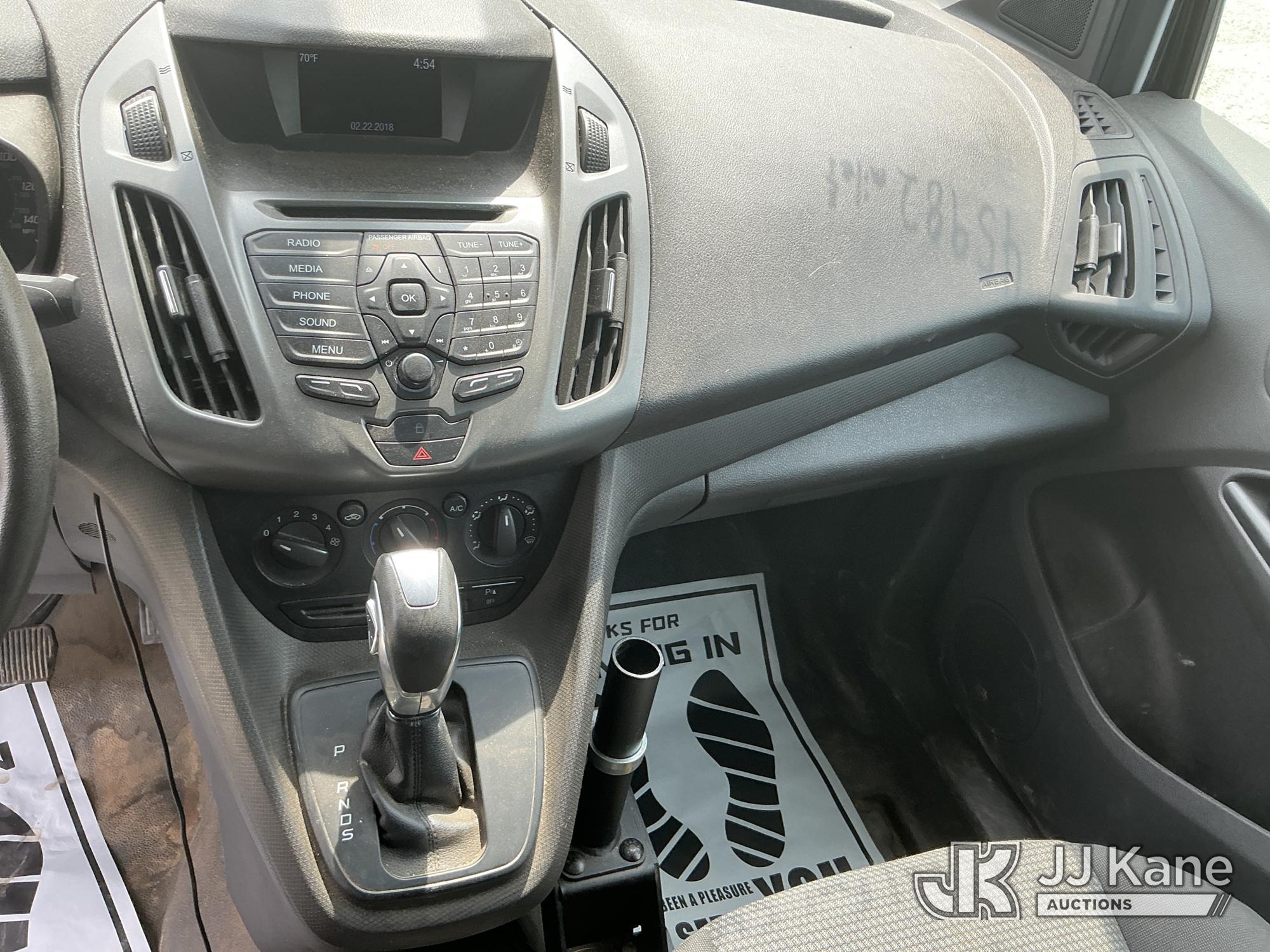 (China Grove, NC) 2018 Ford TRANSIT CONNECT Mini Cargo Van Runs & Moves) (Check Engine Light On, Pai