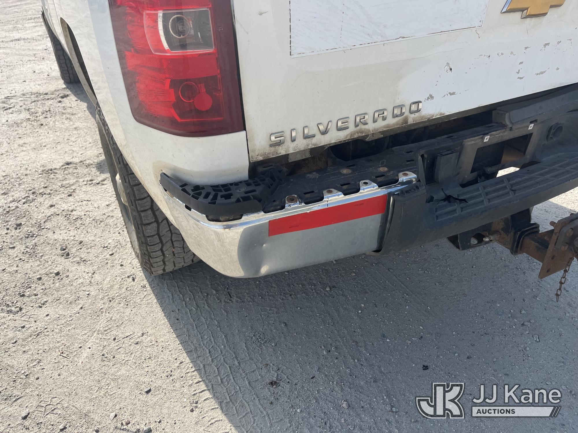 (Chester, VA) 2012 Chevrolet Silverado 2500HD 4x4 Crew-Cab Pickup Truck Runs & Moves) (Engine Tick,