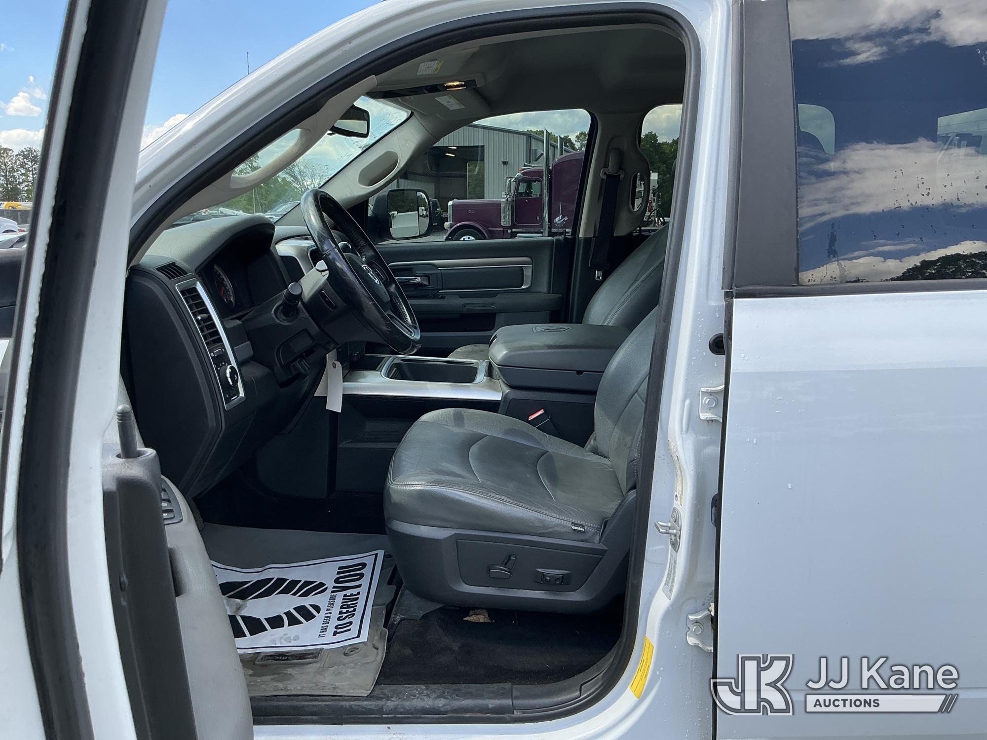 (China Grove, NC) 2016 RAM 2500 4x4 Crew-Cab Pickup Truck Runs & Moves) (Check Engine Light On, Body