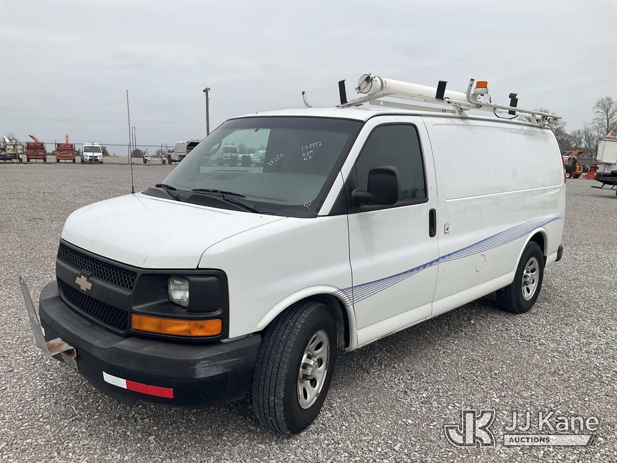 (Verona, KY) 2013 Chevrolet Express G1500 Cargo Van Runs & Moves) (Rust Damage