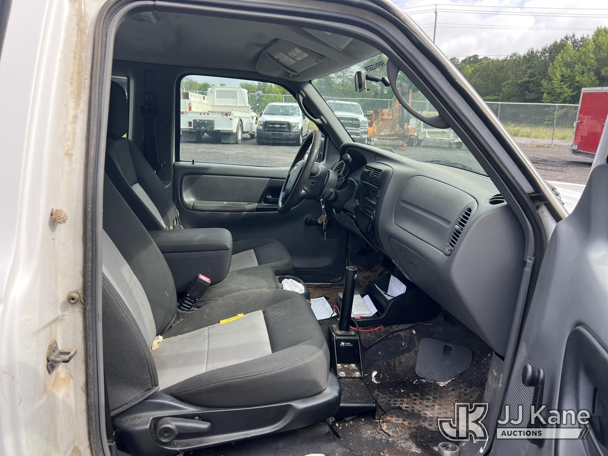 (Albertville, AL) 2011 Ford Ranger Extended-Cab Pickup Truck, (Municipality Owned) Runs & Moves) (Ju