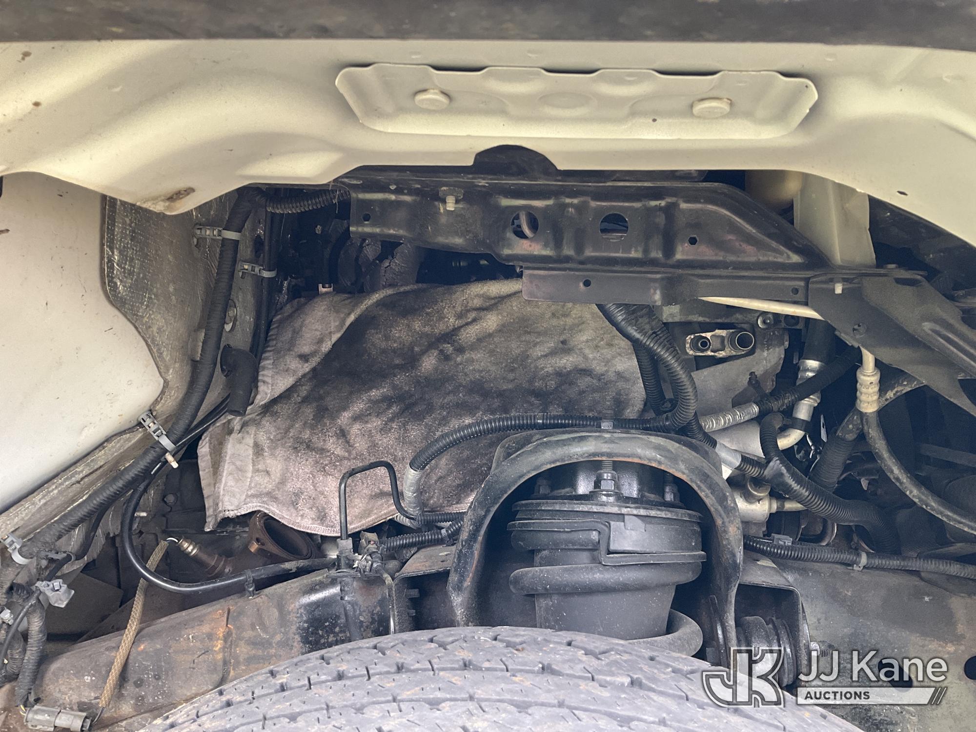 (Florence, SC) 2015 GMC Sierra 1500 4x4 Crew-Cab Pickup Truck Not Running Condition Unknown) (Parts