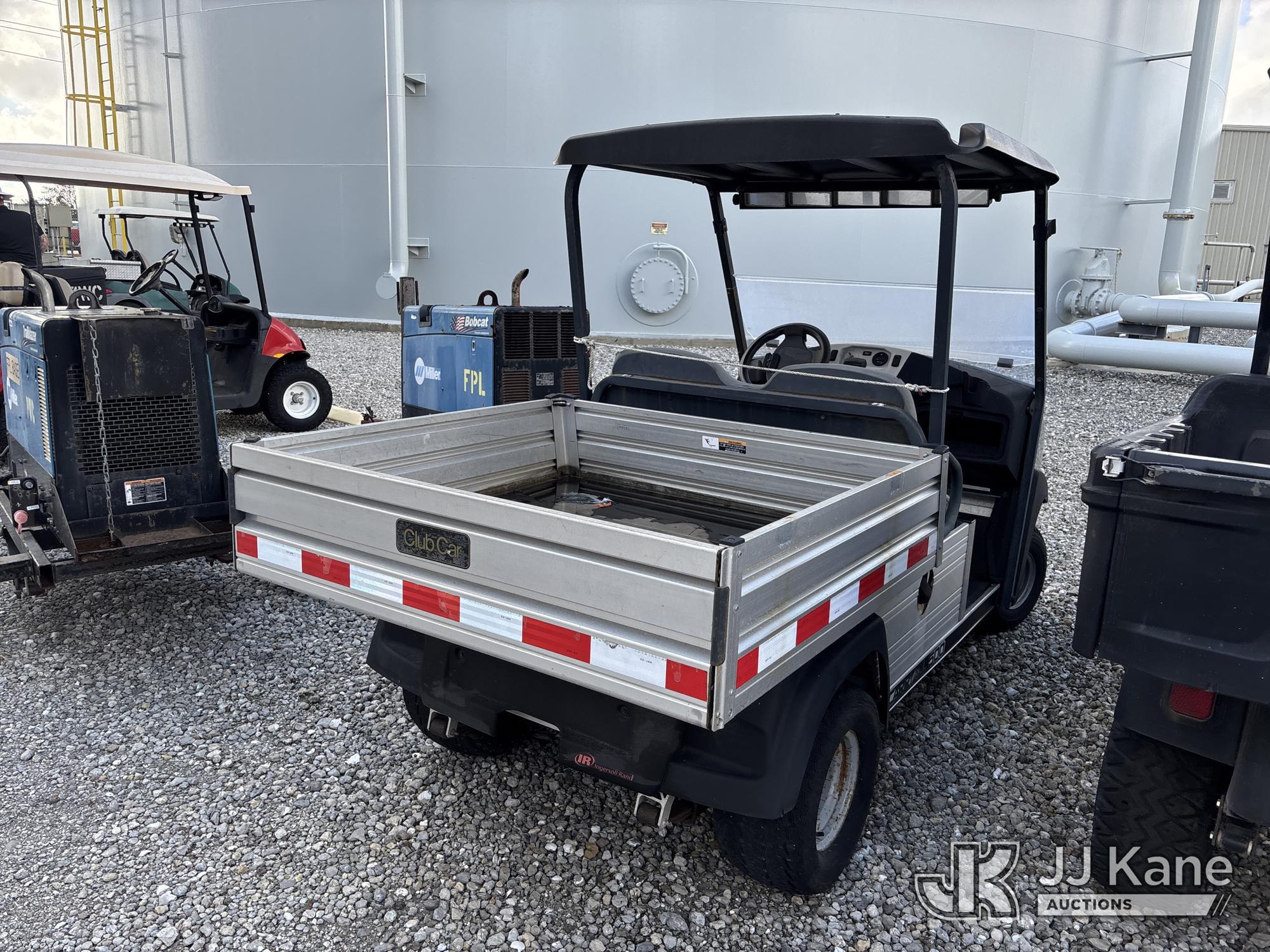 (Loxahatchee, FL) Club Car CarryAll 500 Yard Cart No Title) (Not Running, Condition Unknown) (Missin