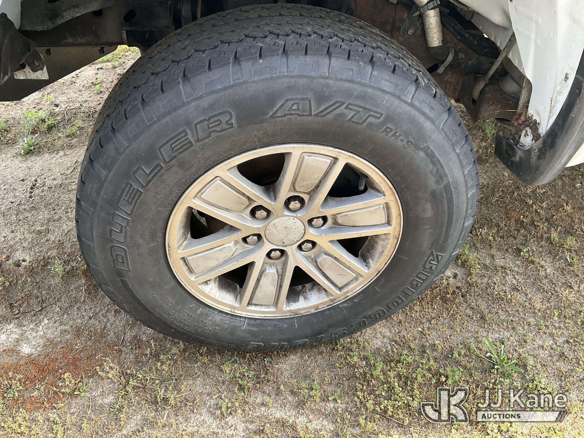 (Florence, SC) 2015 GMC Sierra 1500 4x4 Crew-Cab Pickup Truck Not Running Condition Unknown) (Parts