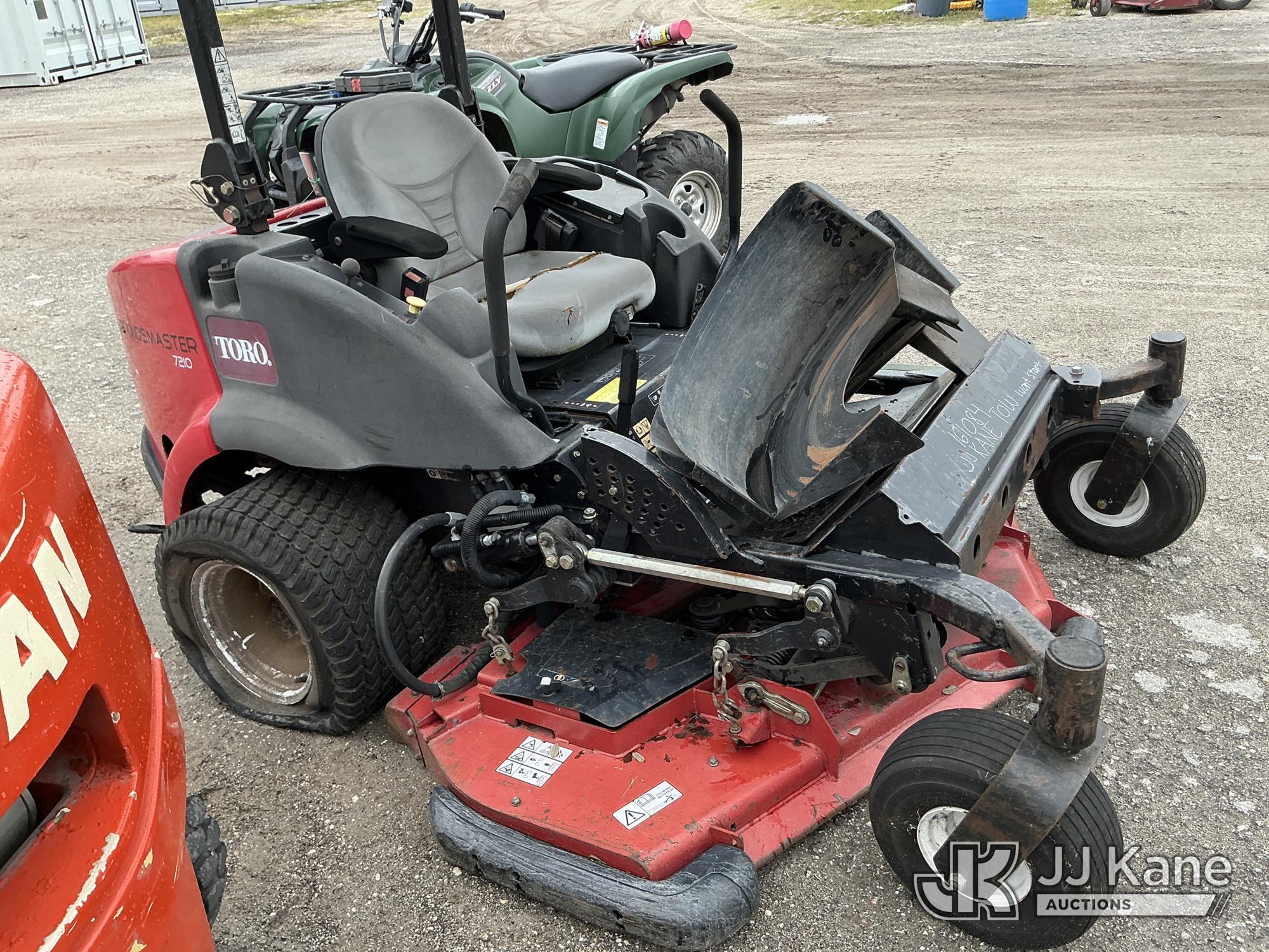 (Tampa, FL) 2014 Toro 7210 Mower Hillsborough County BOCC Unit)(Not Running, Condition Unknown) ( Bo