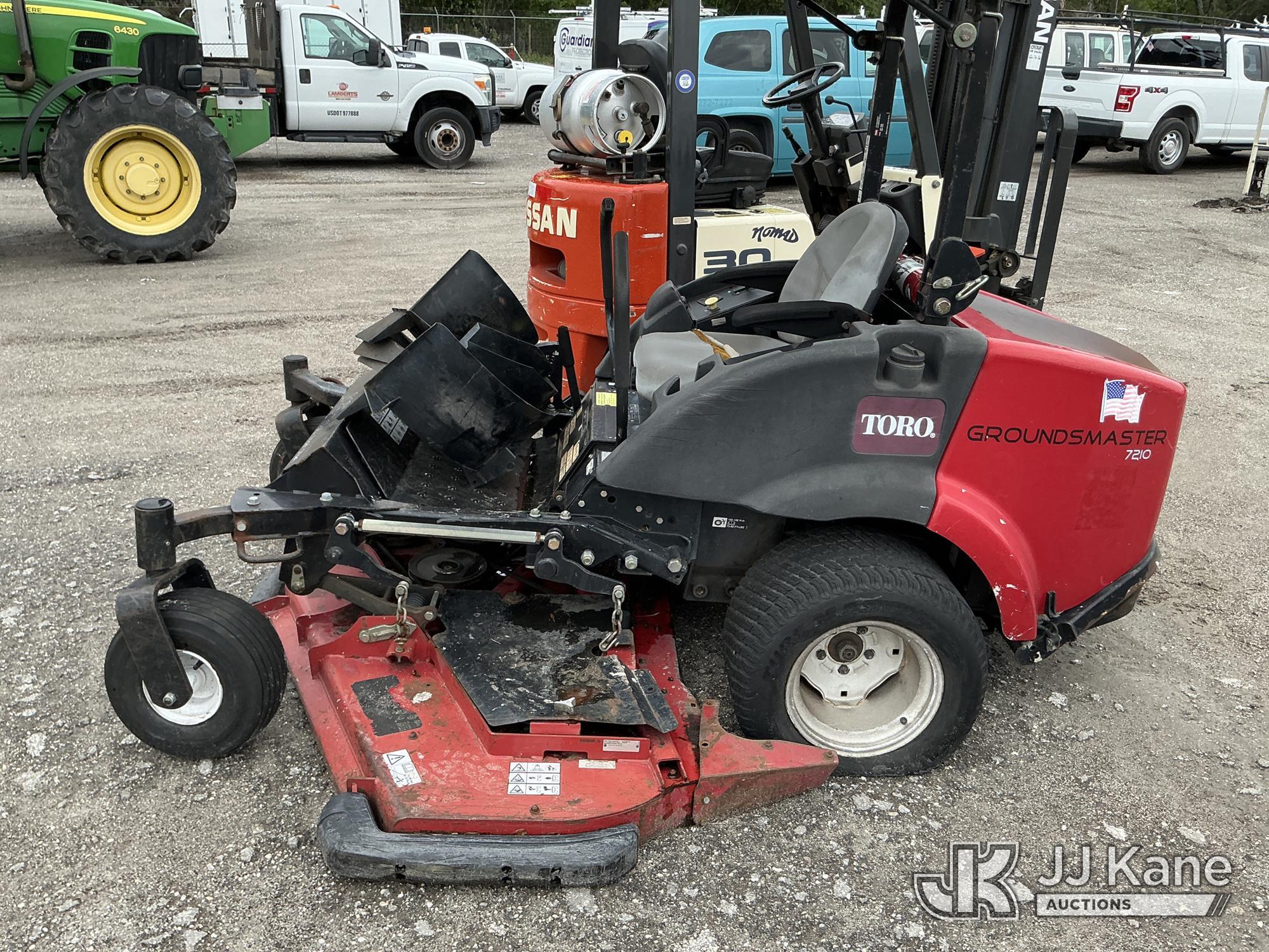 (Tampa, FL) 2014 Toro 7210 Mower Hillsborough County BOCC Unit)(Not Running, Condition Unknown) ( Bo