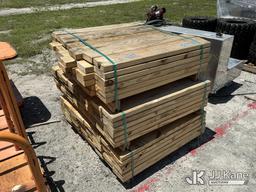 (Tampa, FL) Lot of Wood Size 2"x6"x3' (Condition Unknown ) NOTE: This unit is being sold AS IS/WHERE