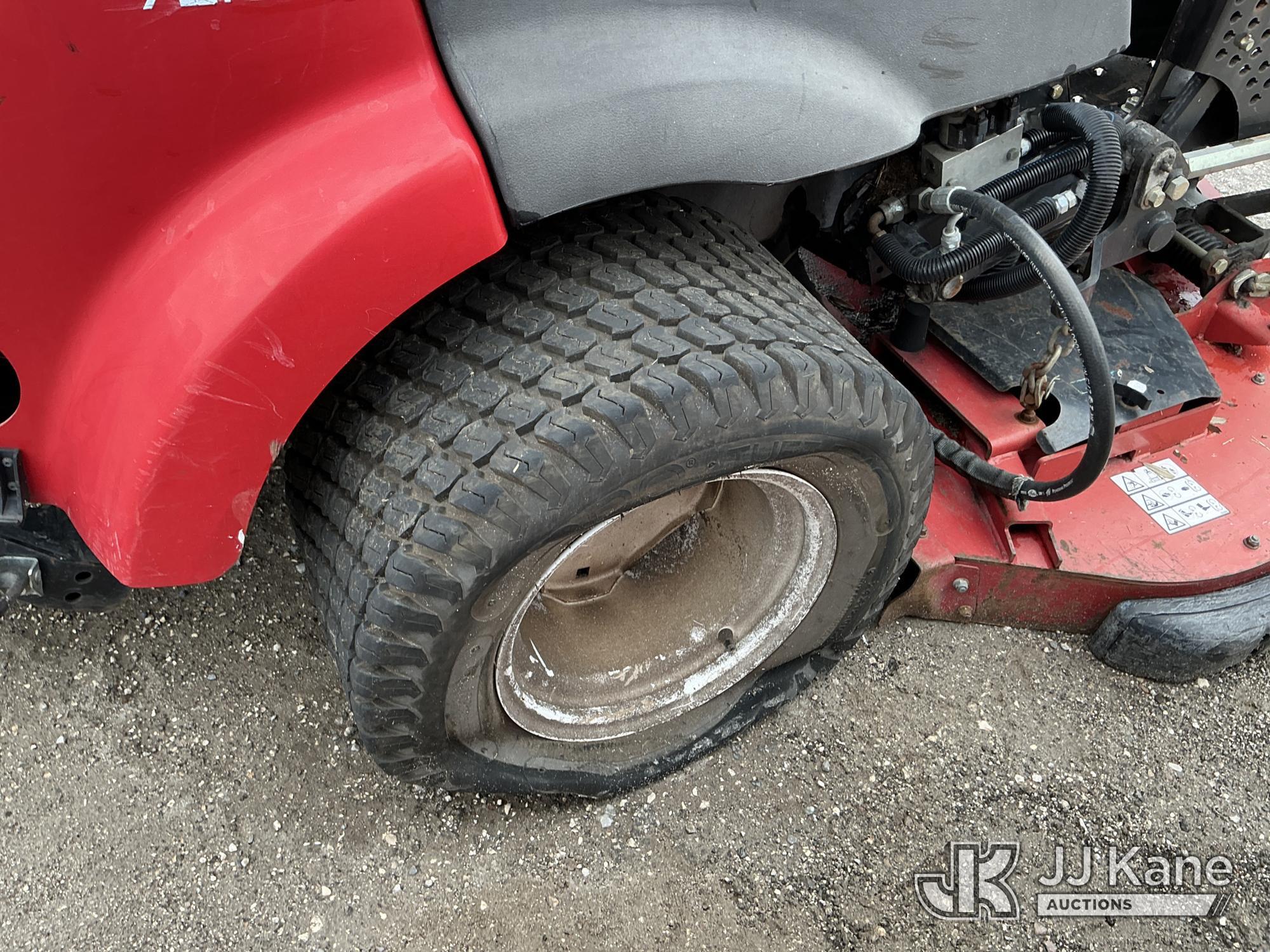 (Tampa, FL) 2014 Toro 7210 Mower Hillsborough County BOCC Unit)(Not Running, Condition Unknown) ( Bo