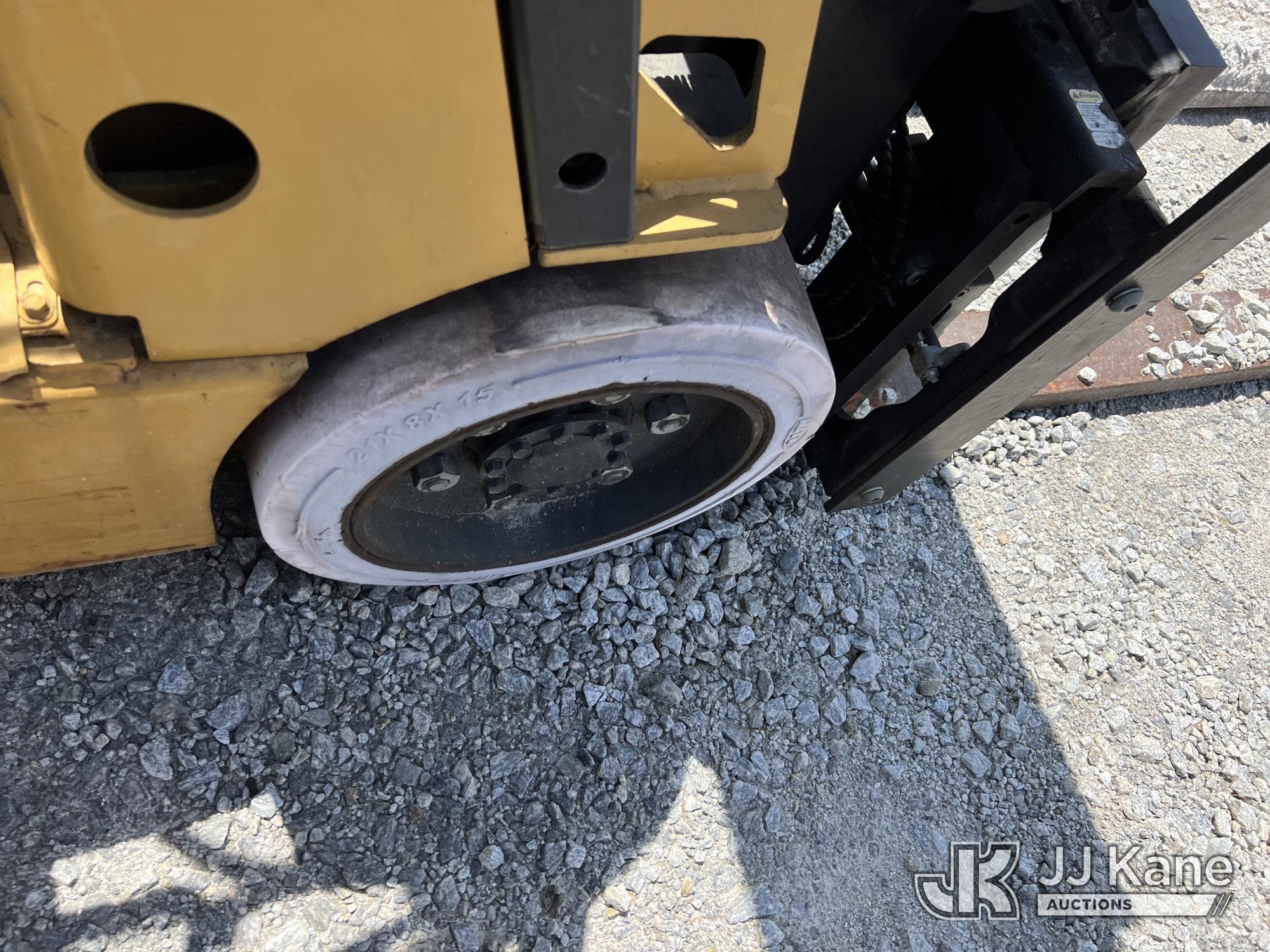 (Villa Rica, GA) CAT E6000-AC 5,650# Solid Tired Forklift, (GA Power Unit) Not Operating, Condition