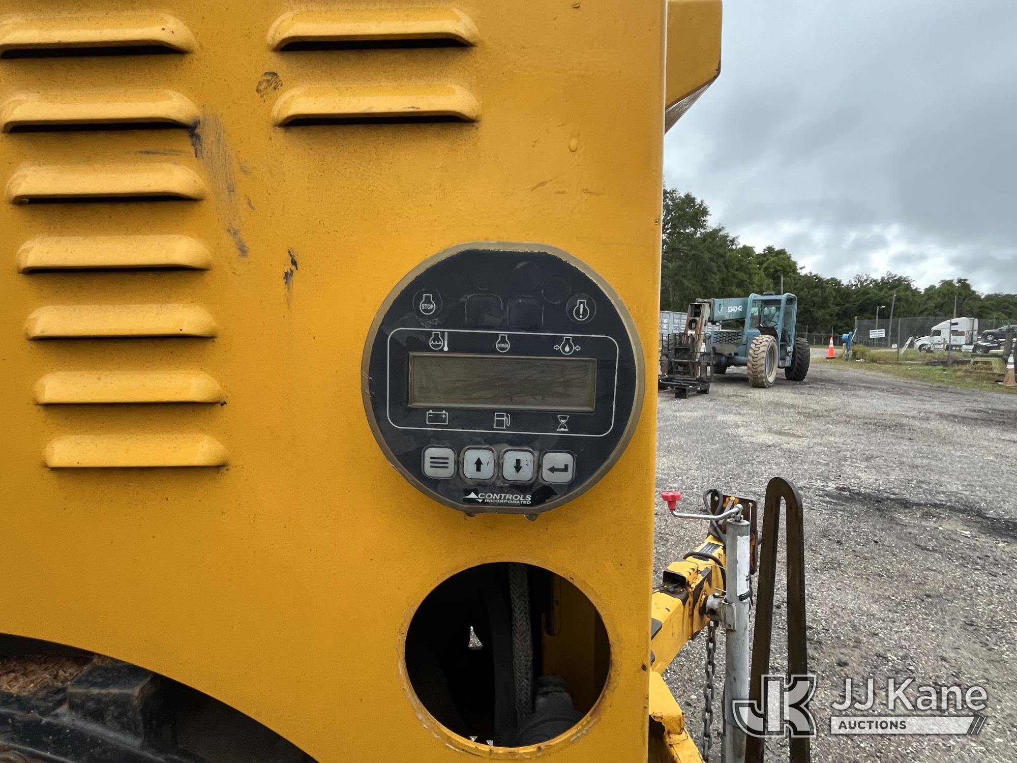 (Tampa, FL) 2016 Altec DC1317 Chipper (13in Disc) Not Running, Condition Unknown) (Body Damage, Rust