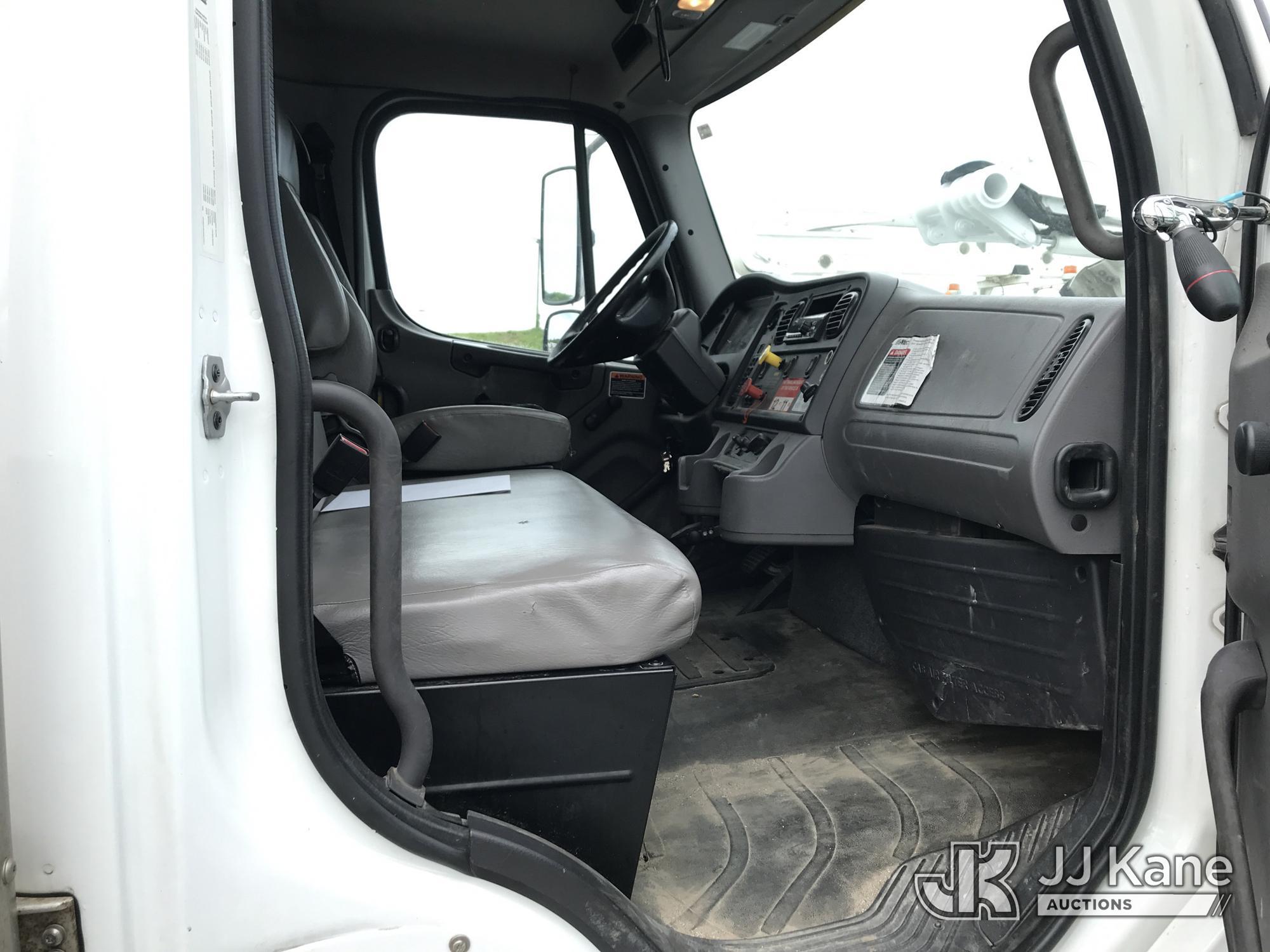 (Mount Airy, NC) Altec AA55E-MH, Material Handling Bucket Truck rear mounted on 2019 Freightliner M2