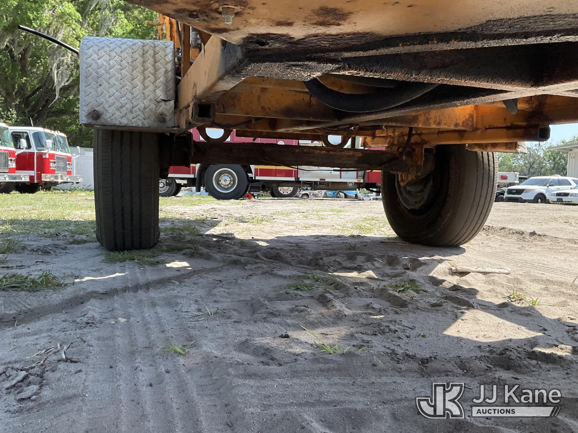 (Ocala, FL) 2018 Bandit 200UC Chipper (12in Disc), trailer mtd. Runs) (Towable, Rust/Body Damage