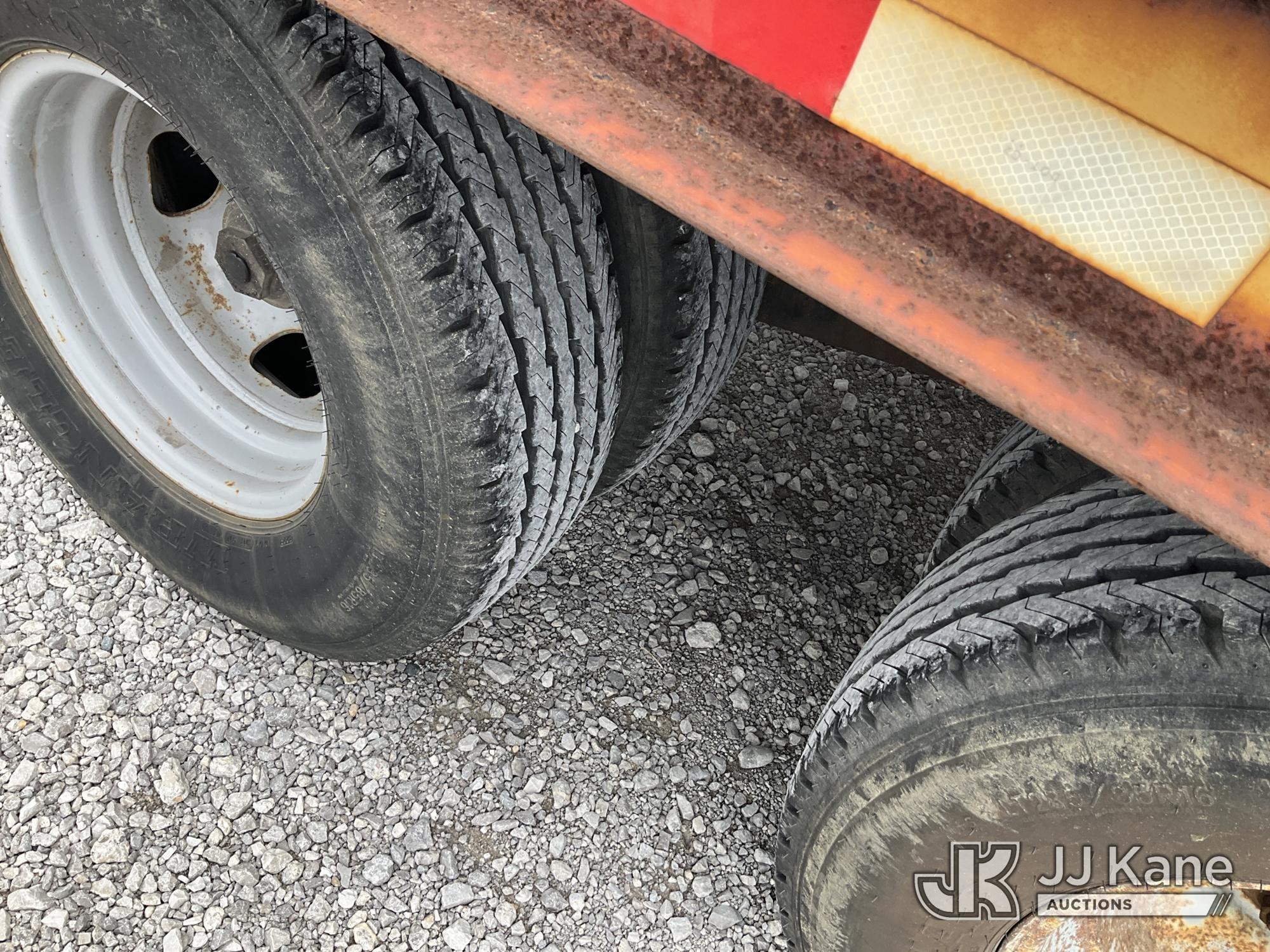 (Verona, KY) 2000 Kiefer-Built T/A Tagalong Equipment Trailer Rust Damage