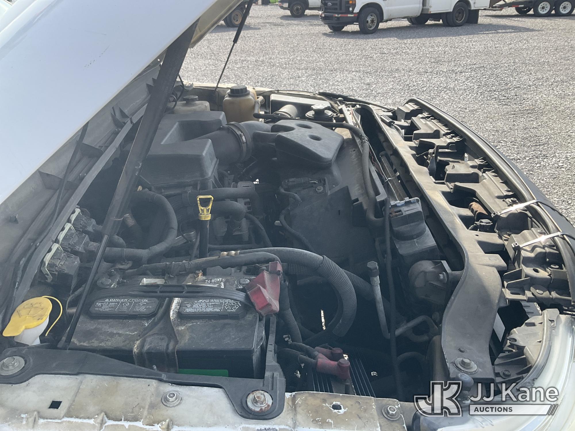 (Verona, KY) Versalift TEL29NE, Telescopic Non-Insulated Bucket Truck mounted behind cab on 2011 For