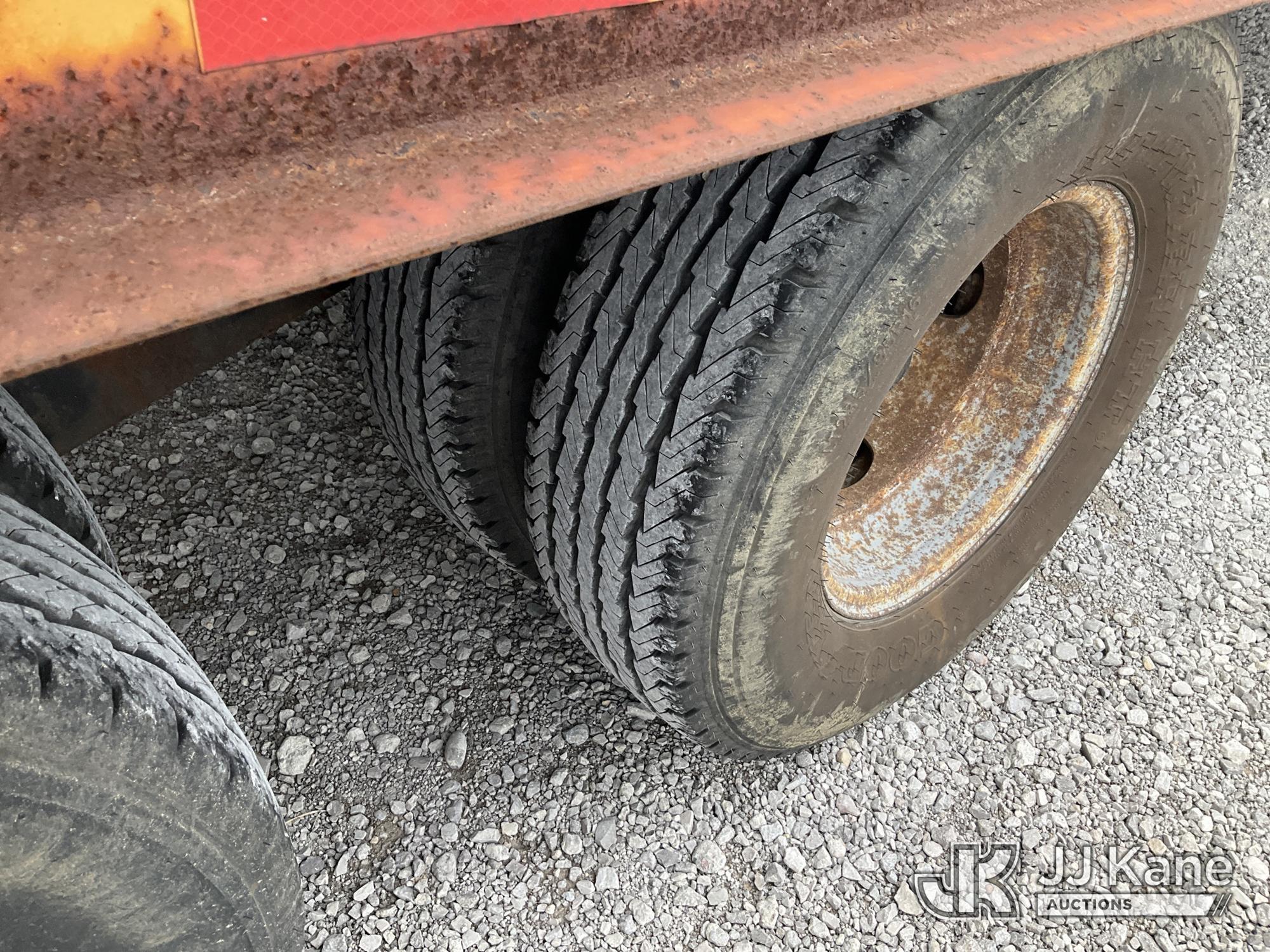 (Verona, KY) 2000 Kiefer-Built T/A Tagalong Equipment Trailer Rust Damage
