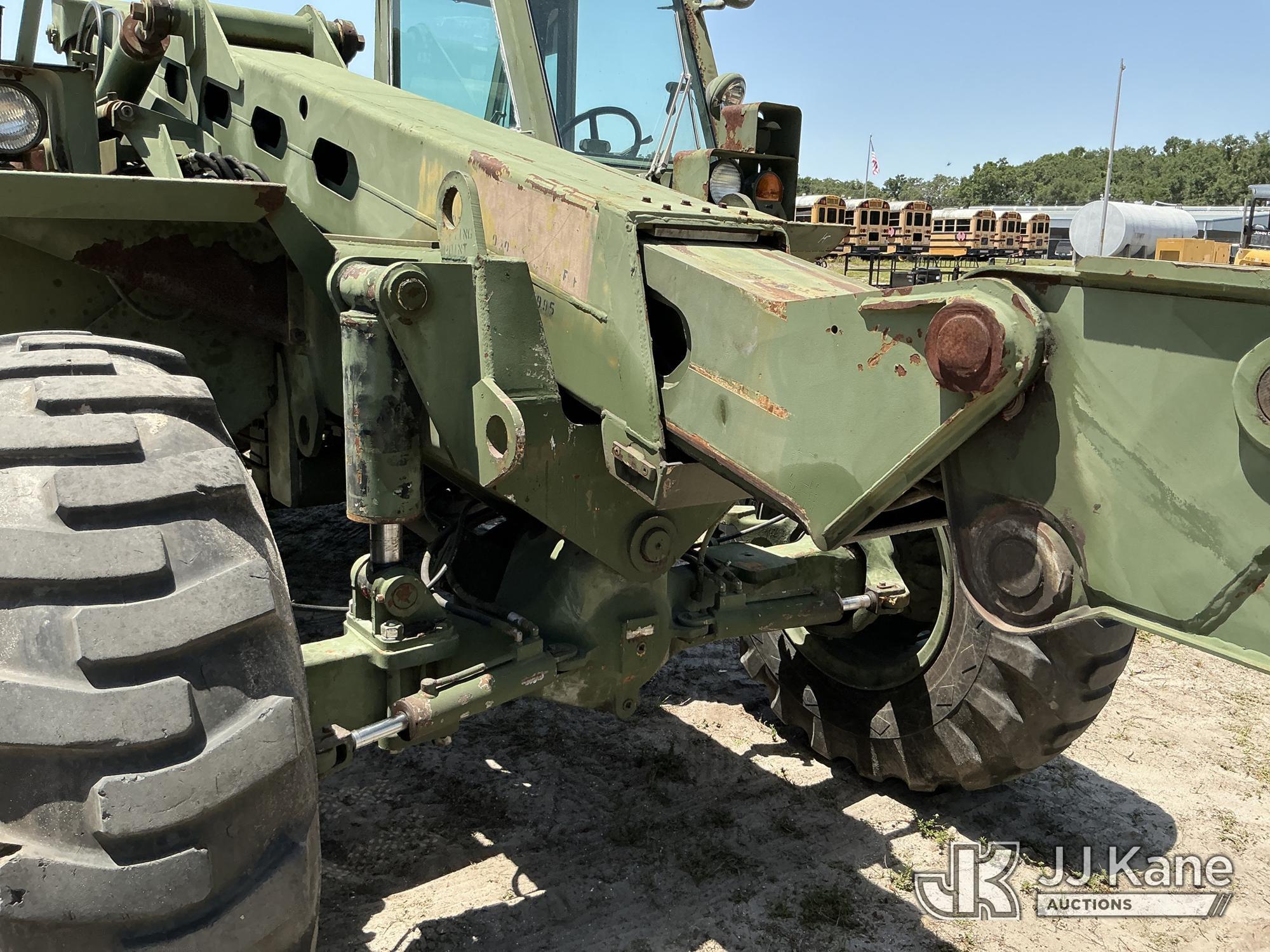 (Tampa, FL) Lull Corp. MLULL 10K Rough Terrain Telescopic Forklift Runs, Moves & Operates )( Paint,
