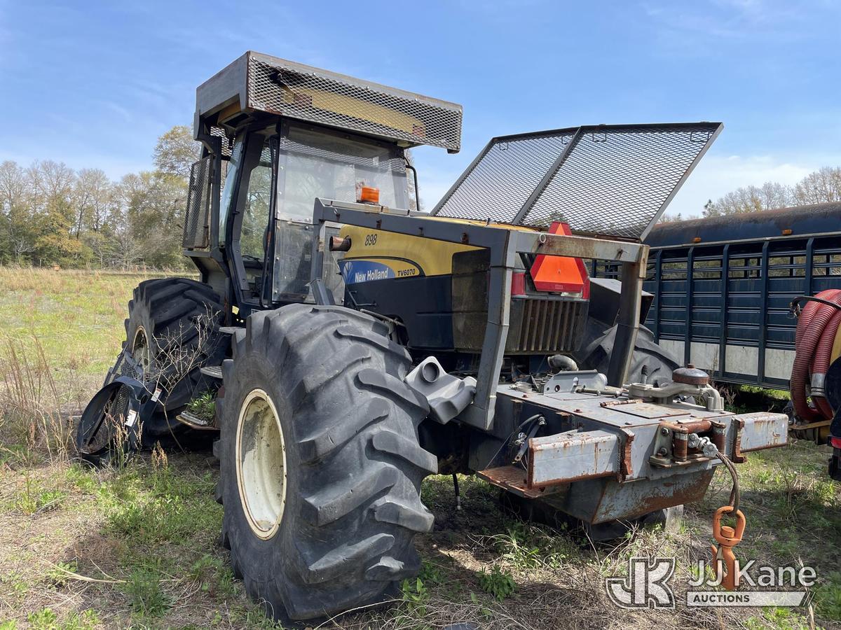 (Defuniak Springs, FL) 2014 New Holland TV6070 4x4 Utility Tractor, (Utility Owned) Not Running, Con