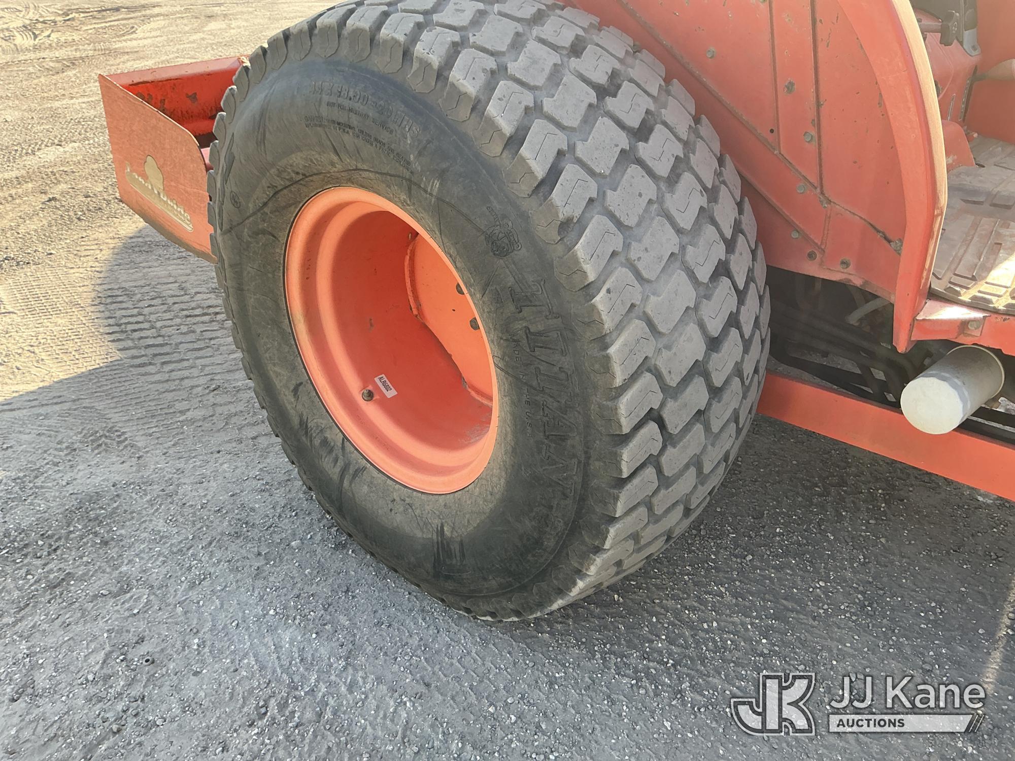 (Tampa, FL) 2008 Kubota L5740D Tractor Loader Manatee County BOCC Unit)(Runs, Moves & Operates) (Pai