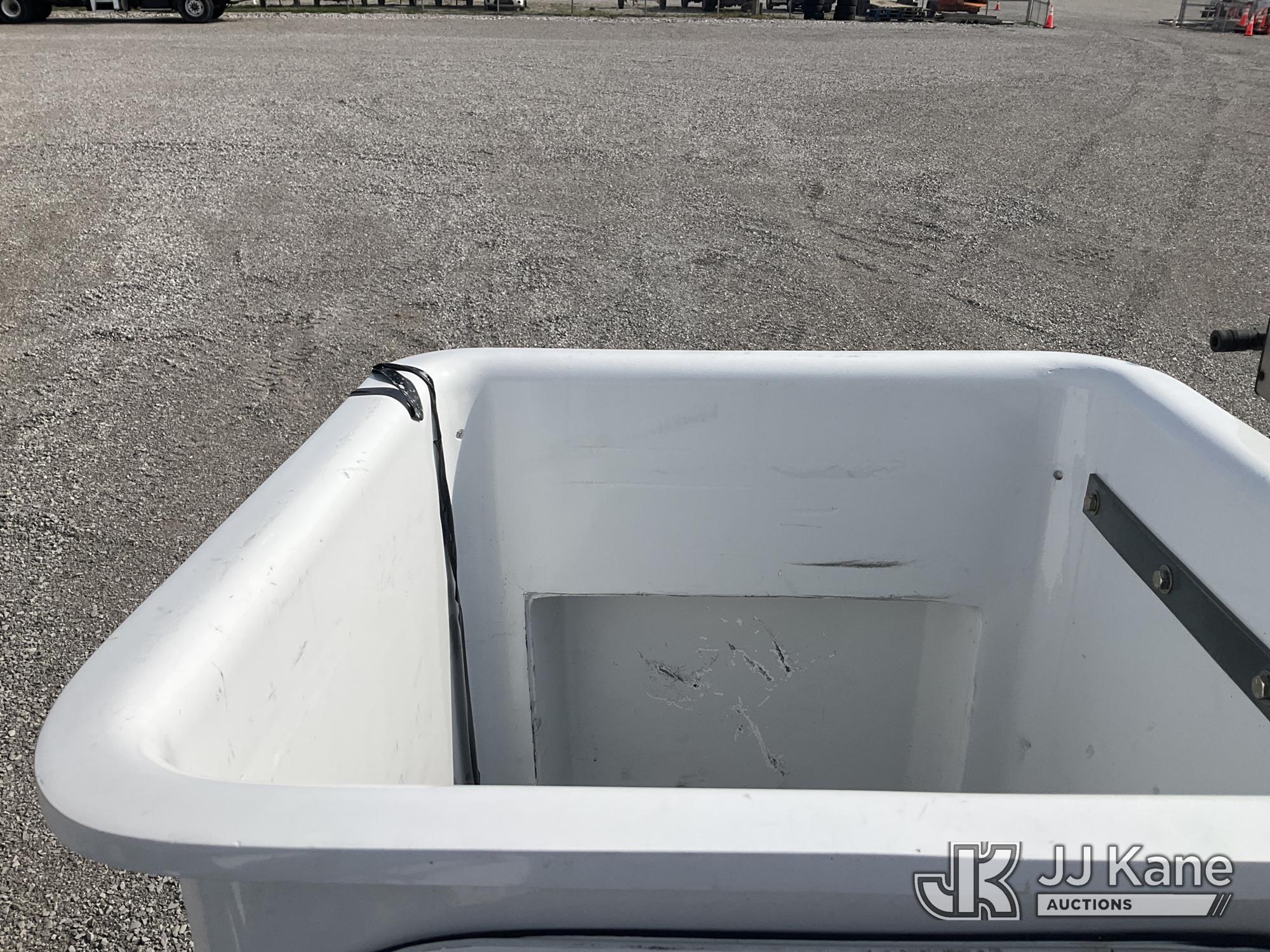 (Verona, KY) Versalift TEL29NE, Telescopic Non-Insulated Bucket Truck mounted behind cab on 2011 For