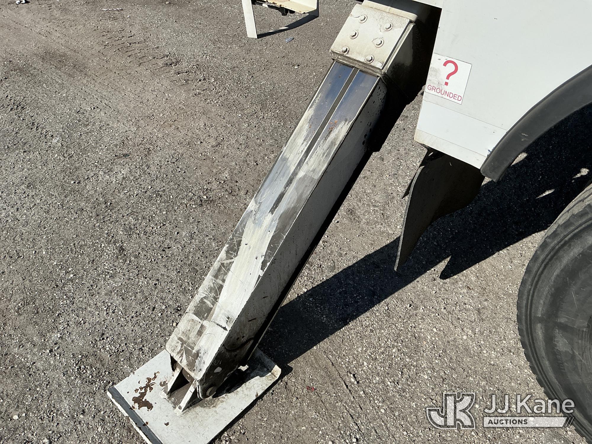 (Tampa, FL) Altec DM47-TR, Digger Derrick rear mounted on 2017 International 4300 Utility Truck Runs