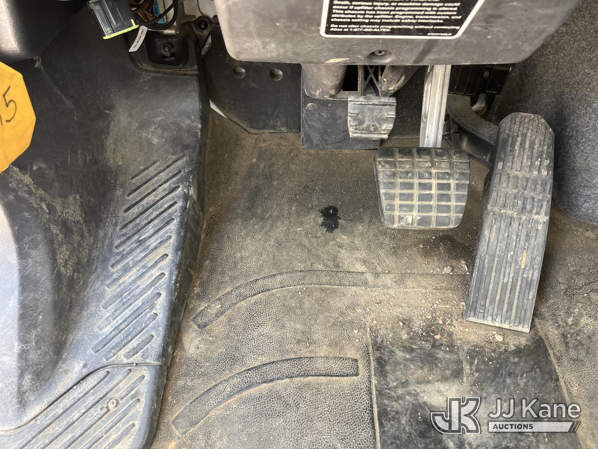 (Chester, VA) Altec DC47-TR, Digger Derrick rear mounted on 2020 Freightliner M2 Utility Truck Runs,