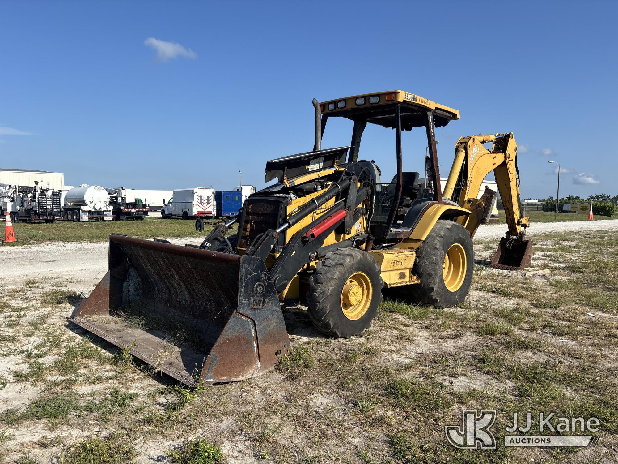 (Westlake, FL) 2005 Cat 430D Tractor Loader Backhoe Runs, Moves, & Operates) (Body & Paint Damage, I