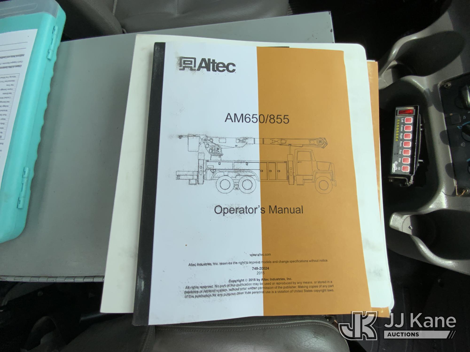 (Graysville, AL) Altec AM855, Over-Center Material Handling Bucket Truck rear mounted on 2015 Freigh
