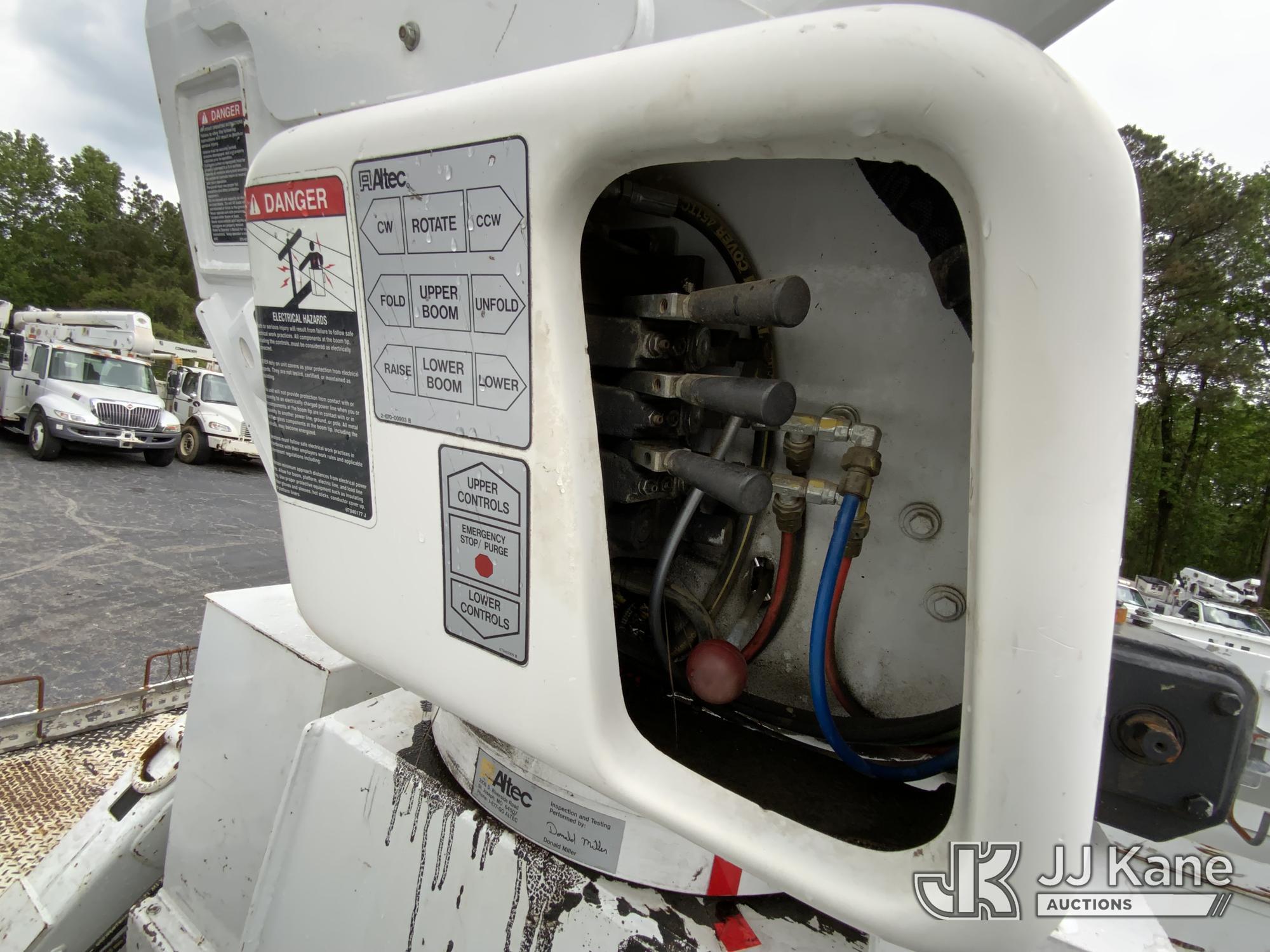 (Graysville, AL) Altec AM855-MH, Over-Center Material Handling Bucket Truck rear mounted on 2015 Fre
