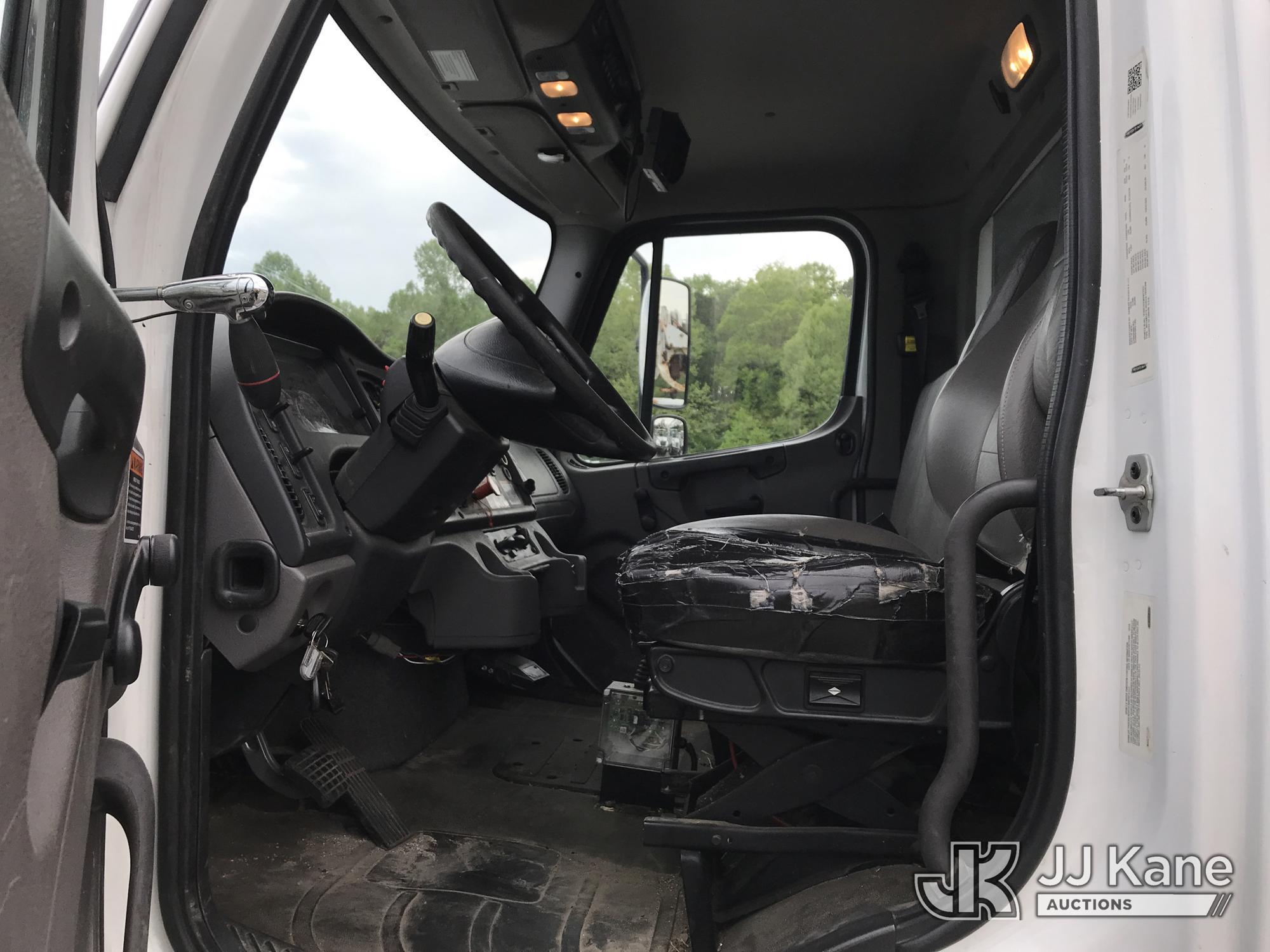 (Mount Airy, NC) Altec AA55E-MH, Material Handling Bucket Truck rear mounted on 2019 Freightliner M2