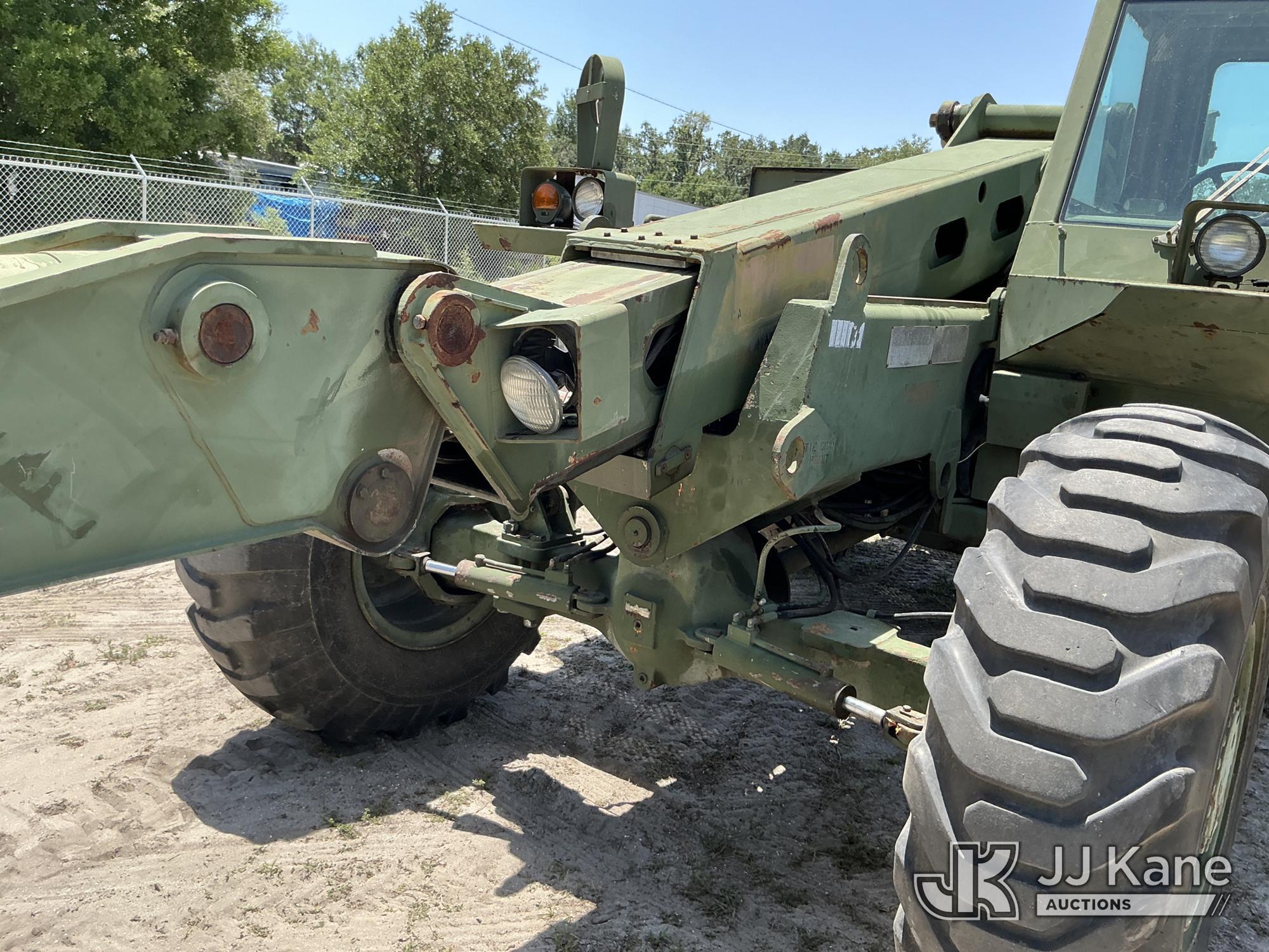(Tampa, FL) Lull Corp. MLULL 10K Rough Terrain Telescopic Forklift Runs, Moves & Operates )( Paint,