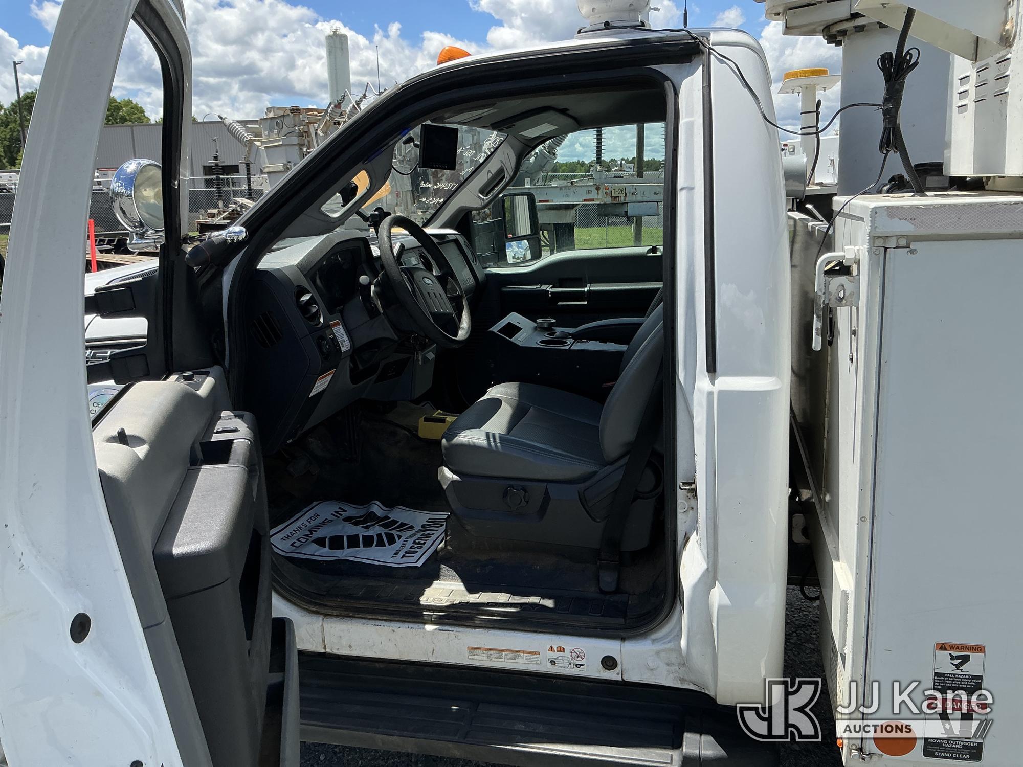 (China Grove, NC) Altec AT40-MH, Articulating & Telescopic Material Handling Bucket Truck mounted be