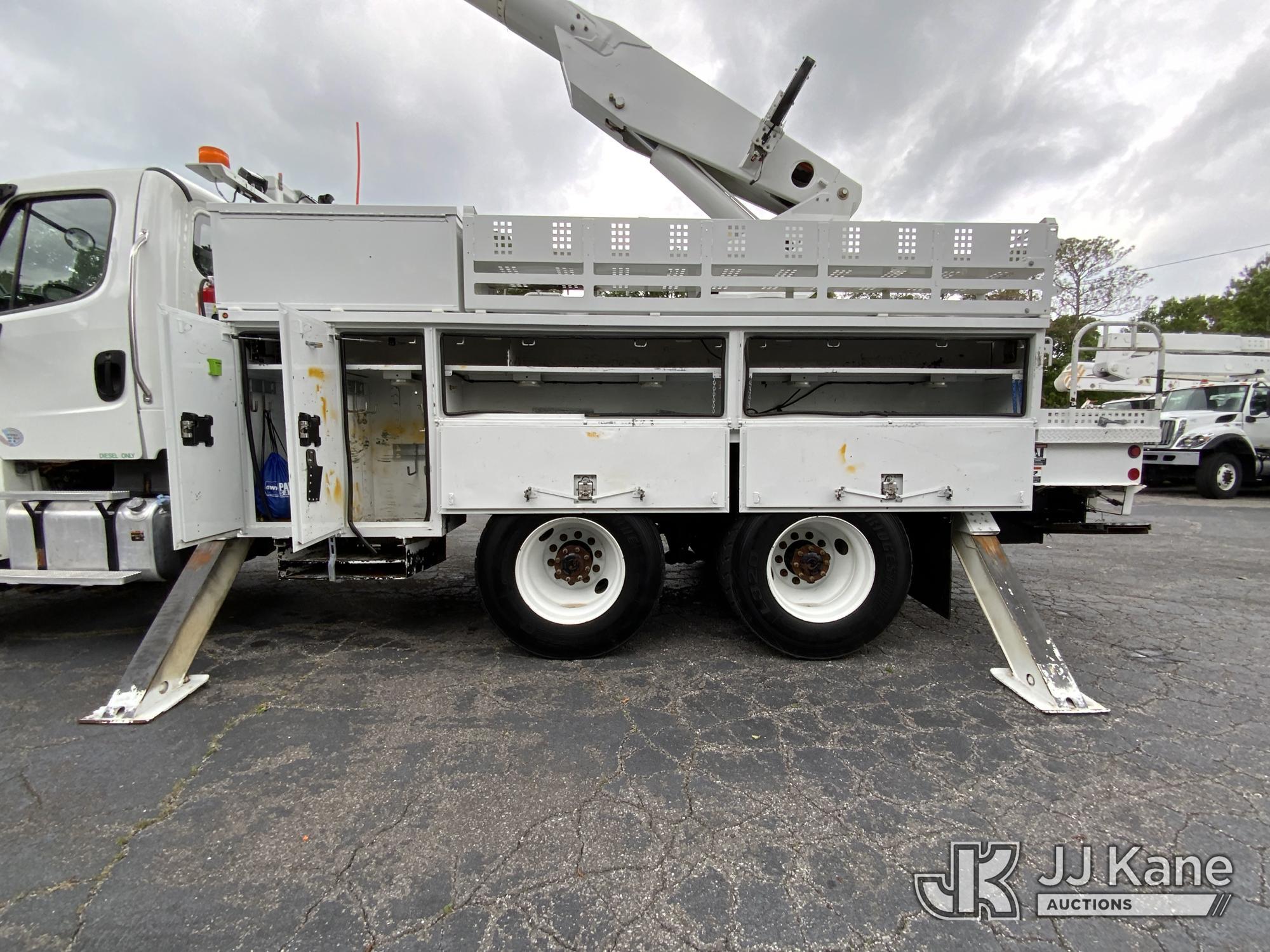 (Graysville, AL) Altec AM855-MH, Over-Center Material Handling Bucket Truck rear mounted on 2015 Fre