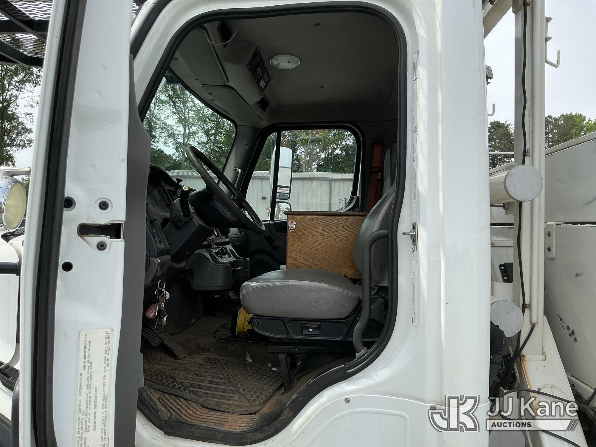 (China Grove, NC) Altec AA55-MH, Articulating Material Handling Bucket Truck rear mounted on 2015 Fr