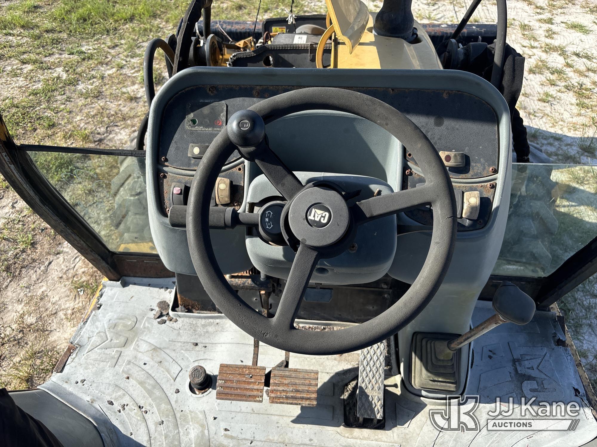 (Westlake, FL) 2005 Cat 430D Tractor Loader Backhoe Runs, Moves, & Operates) (Body & Paint Damage, I