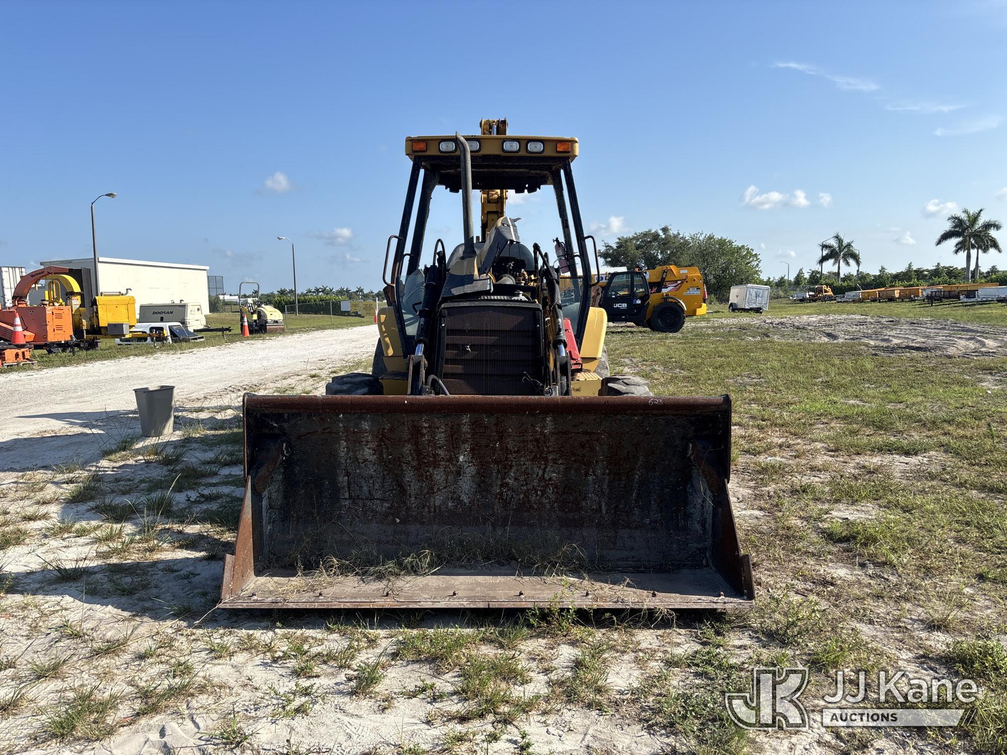 (Westlake, FL) 2005 Cat 430D Tractor Loader Backhoe Runs, Moves, & Operates) (Body & Paint Damage, I