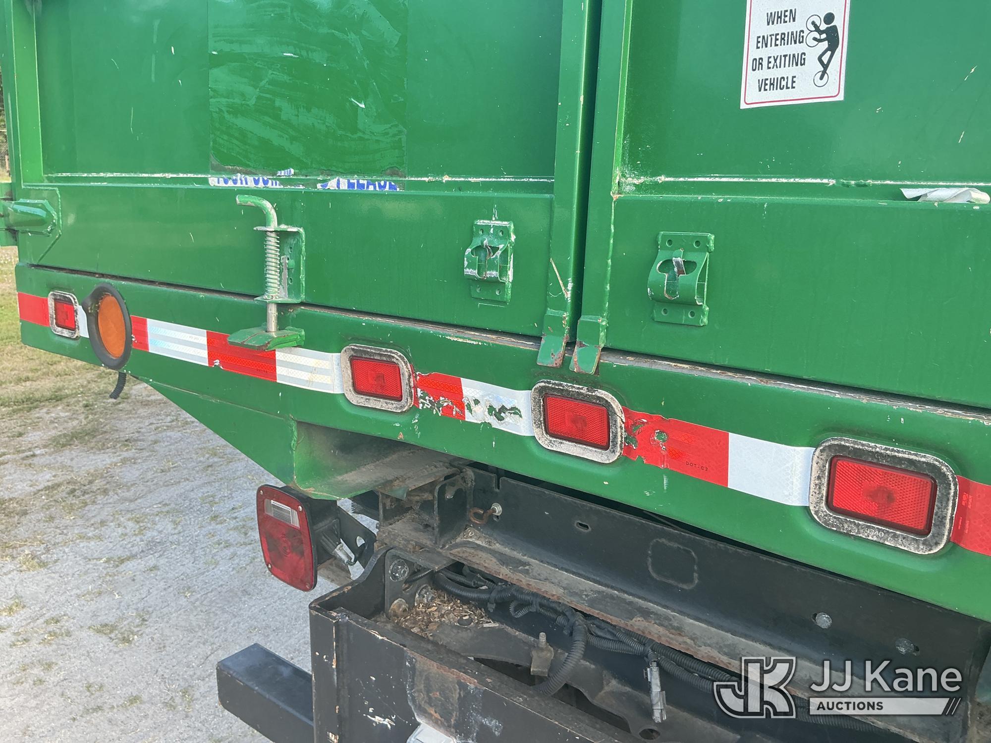 (Tampa, FL) 2017 Ford F550 Chipper Dump Truck Runs, Moves, & Operates) (Jump To Start, Check Engine