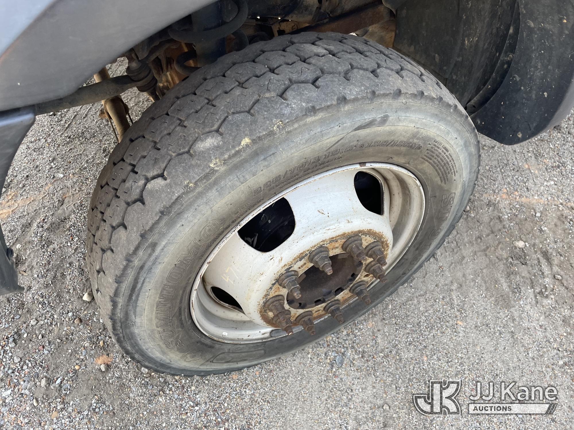 (Defuniak Springs, FL) 2014 RAM 5500 4x4 Crew-Cab Flatbed/Service Truck, (Utility Owned) Runs & Move