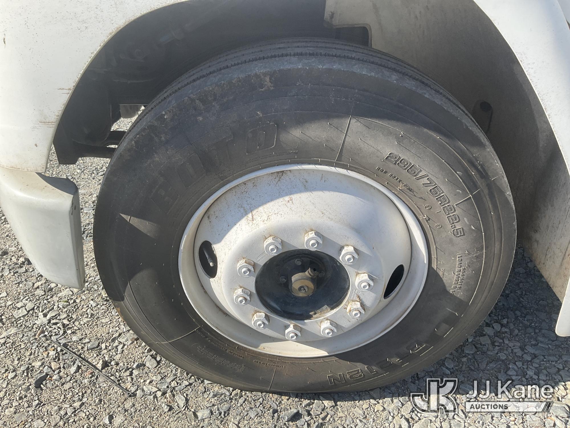 (China Grove, NC) 1996 Freightliner FL60 Van Body Truck Not Running, Condition Unknown, Cracked Wind