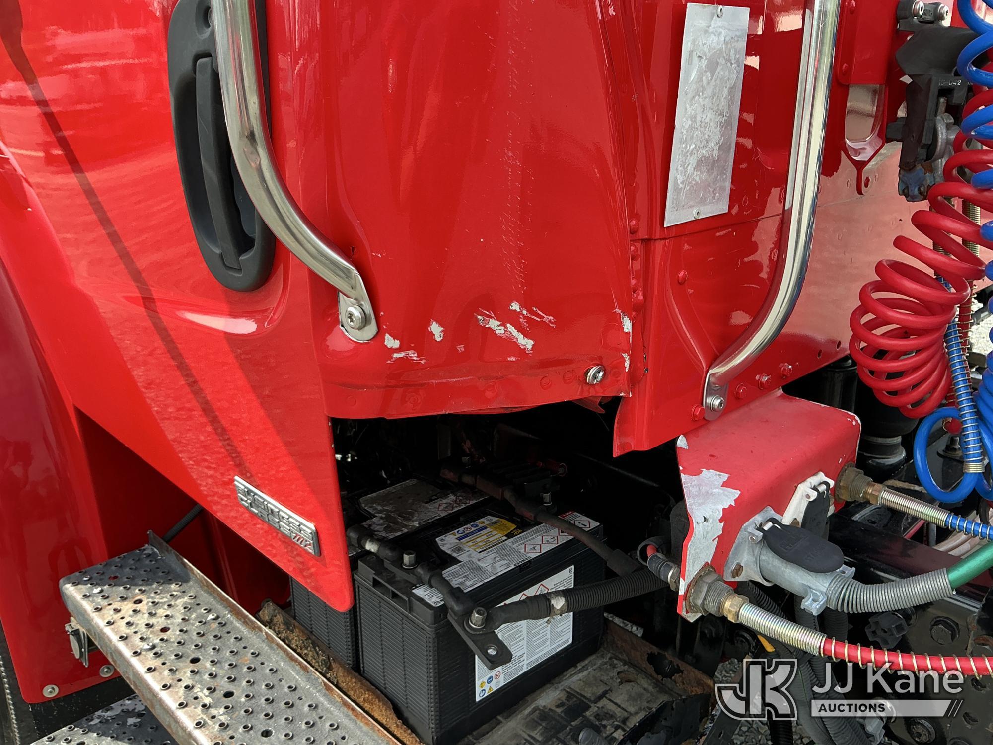 (China Grove, NC) 2006 Freightliner M2 106 S/A Truck Tractor Runs & Moves) (Body/Paint Damage