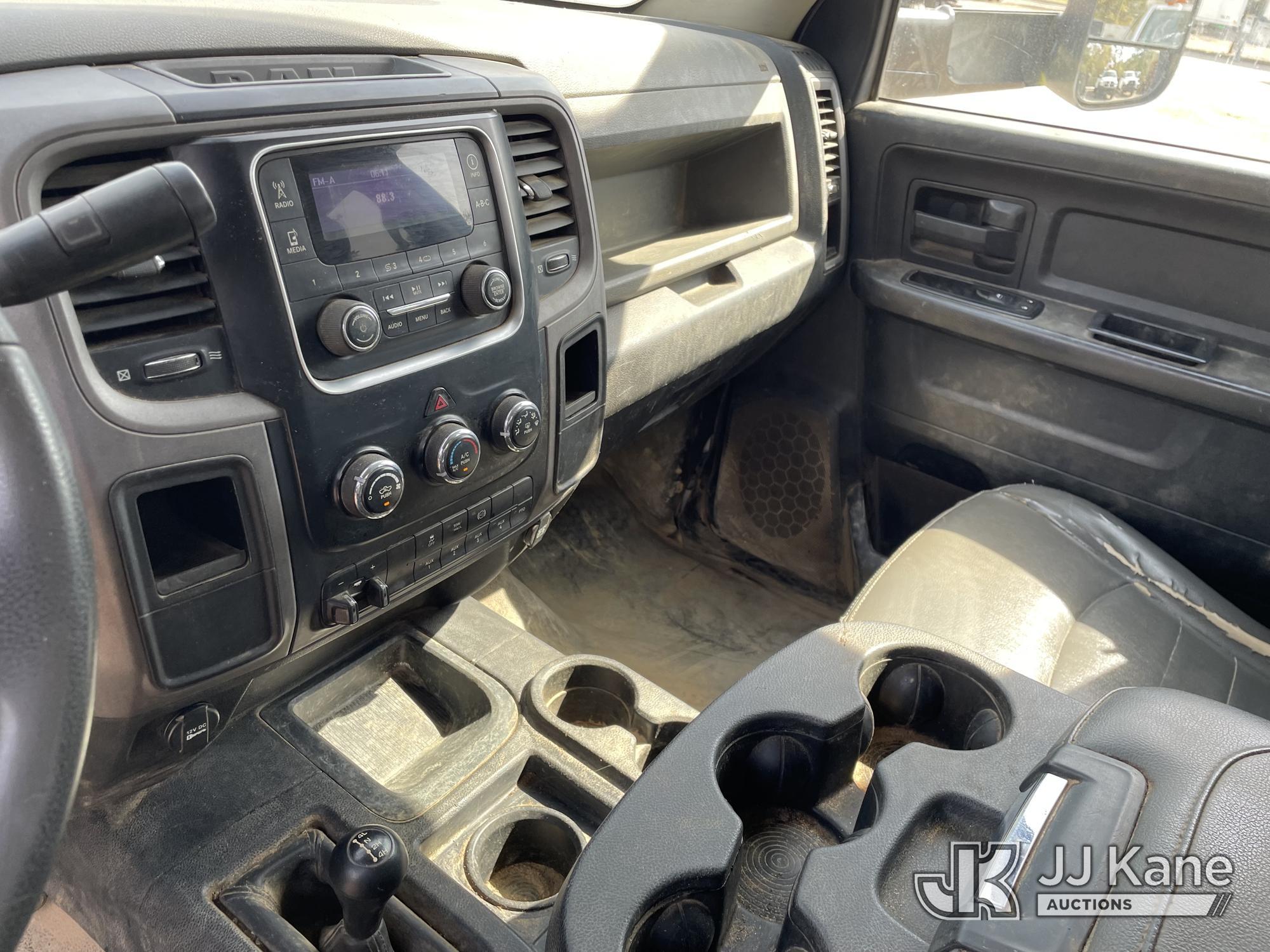 (Defuniak Springs, FL) 2014 RAM 5500 4x4 Crew-Cab Flatbed/Service Truck, (Utility Owned) Runs & Move