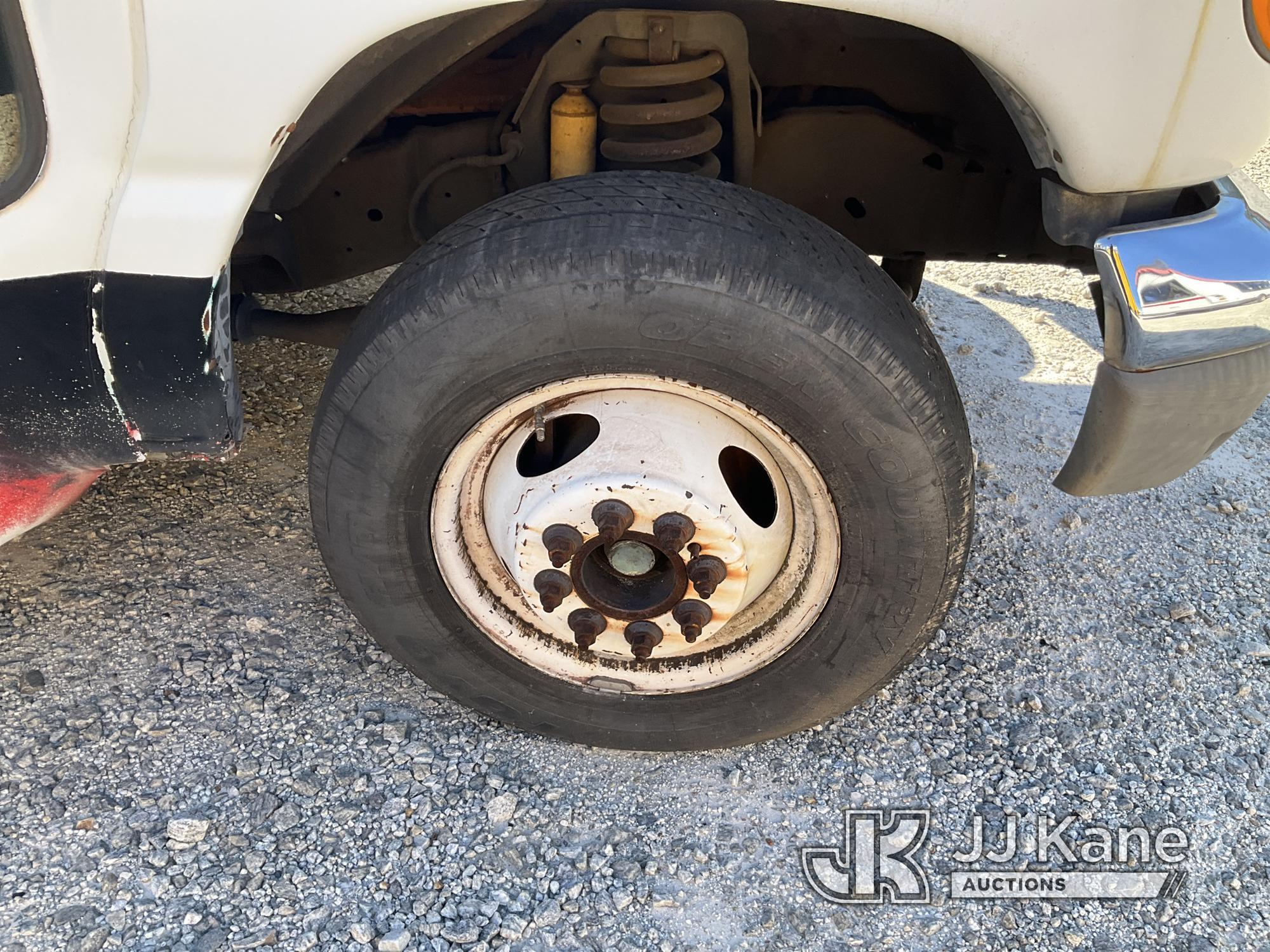 (Villa Rica, GA) 2006 Ford E350 Passenger Bus Not Running, Condition Unknown, Body/Paint Damage, Int