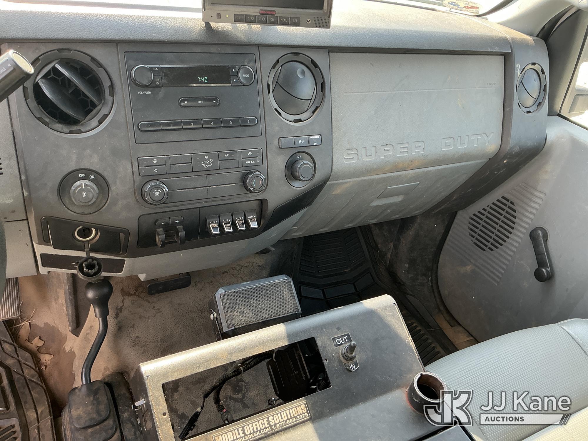 (China Grove, NC) 2015 Ford F350 4x4 Service Truck Runs & Moves) (Jump To Start