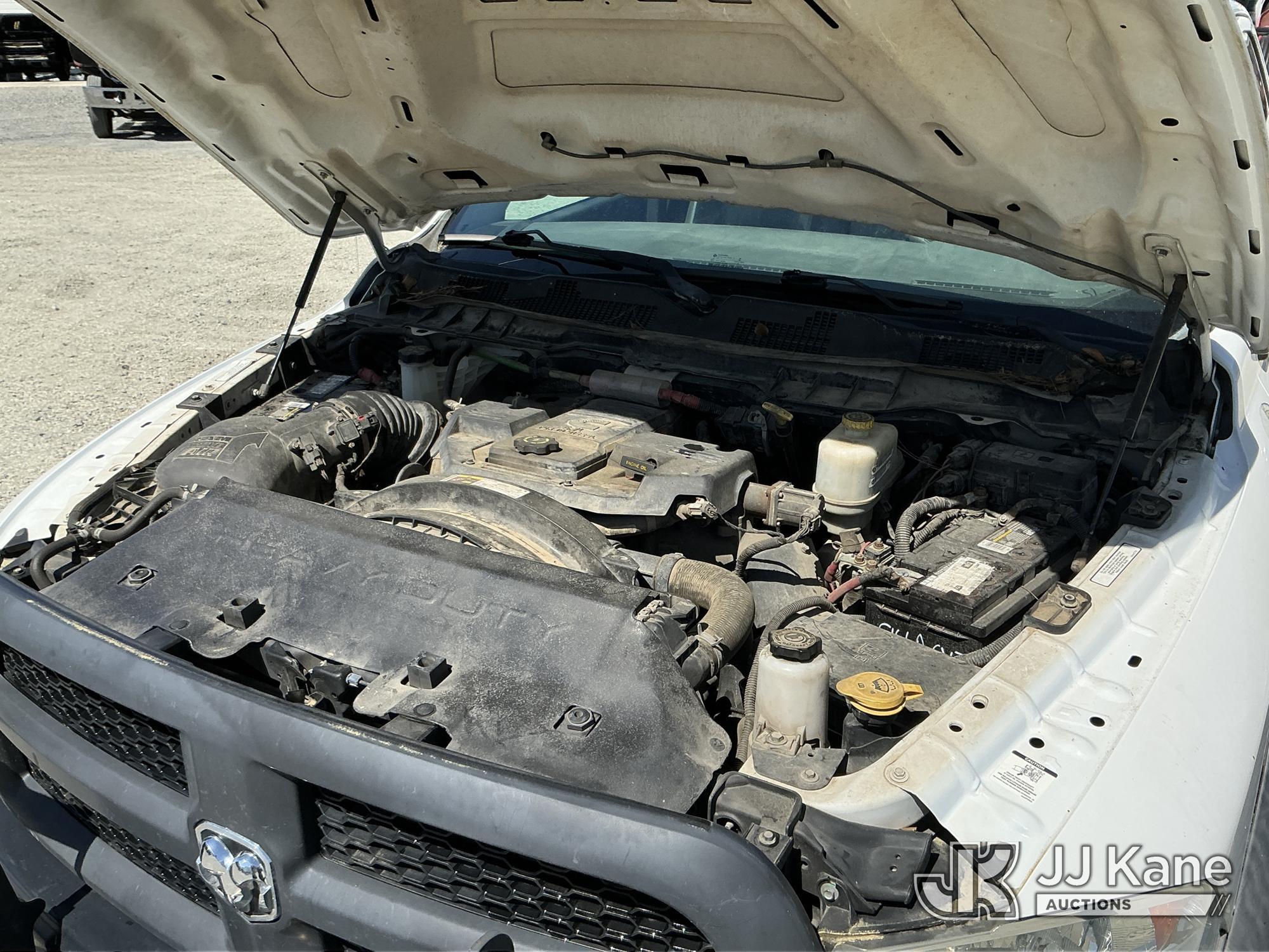 (China Grove, NC) 2014 RAM 5500 4x4 Crew-Cab Service Truck Runs & Moves) (Check Engine Light On, DEF