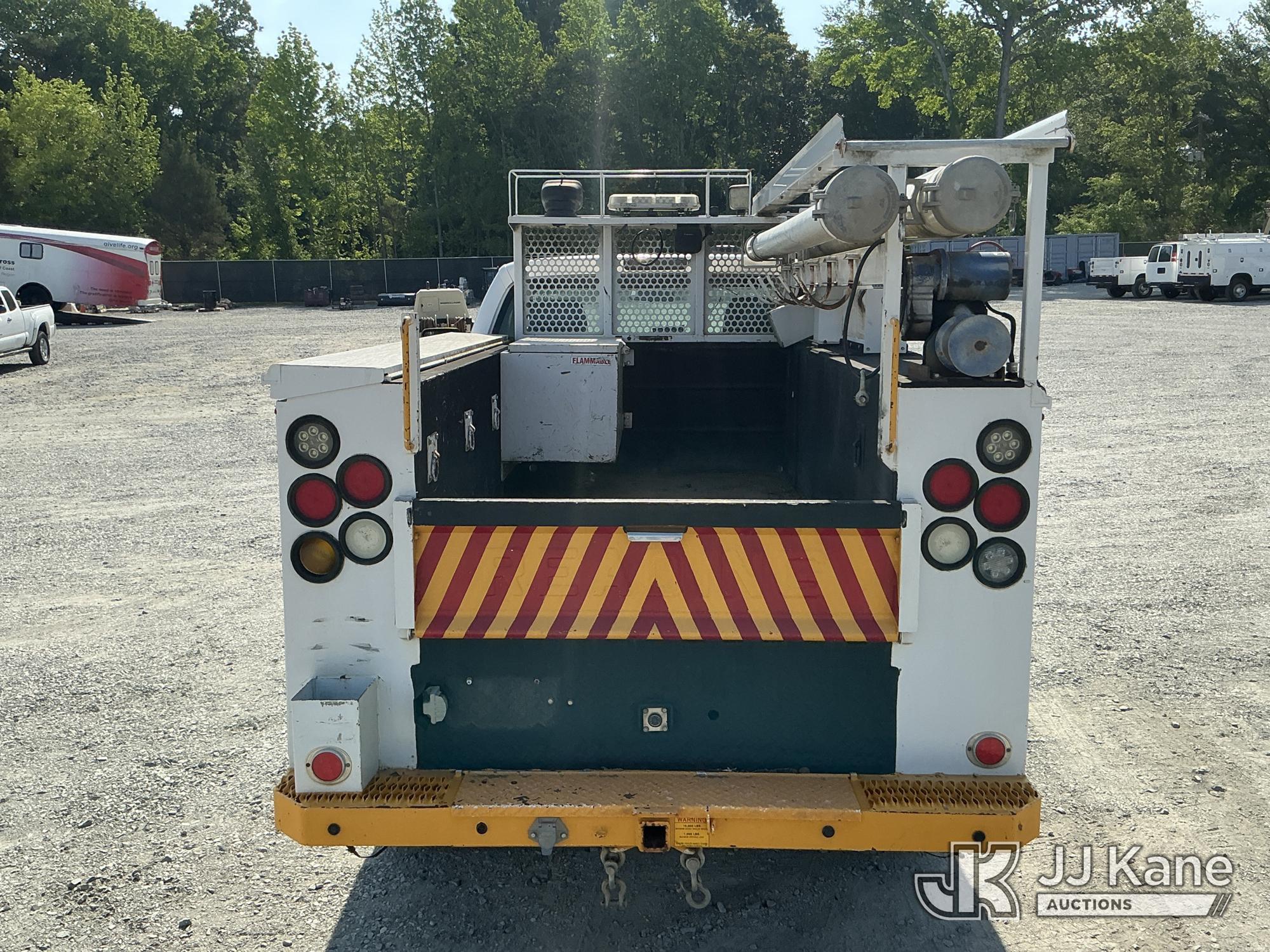 (China Grove, NC) 2015 Ford F350 4x4 Service Truck Runs & Moves) (Jump To Start
