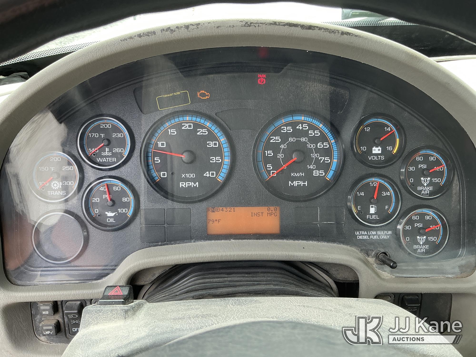 (China Grove, NC) 2014 International 4400 Mechanics Truck Runs & Moves) (Crane Not Operating, Compre