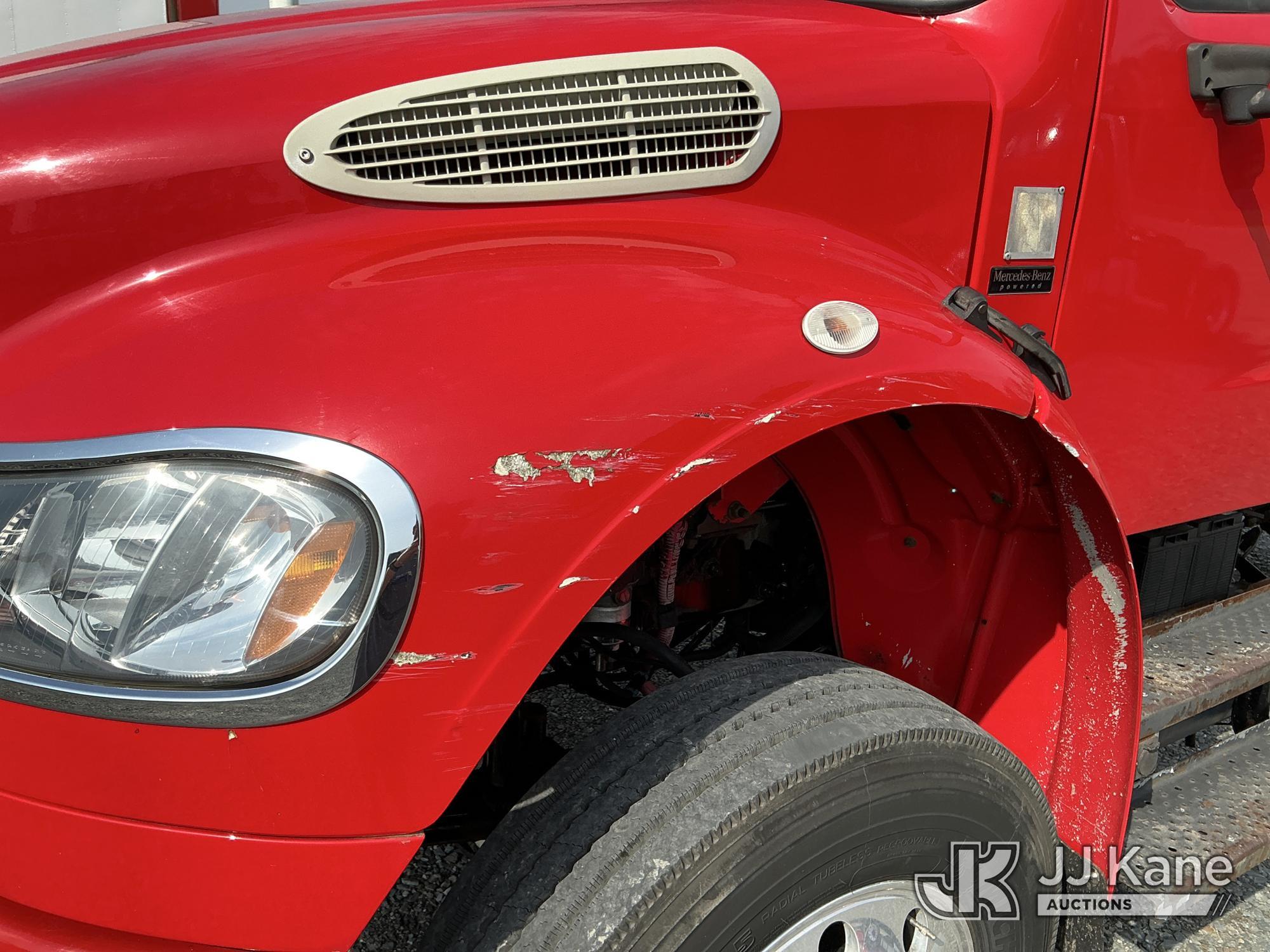 (China Grove, NC) 2006 Freightliner M2 106 S/A Truck Tractor Runs & Moves) (Body/Paint Damage