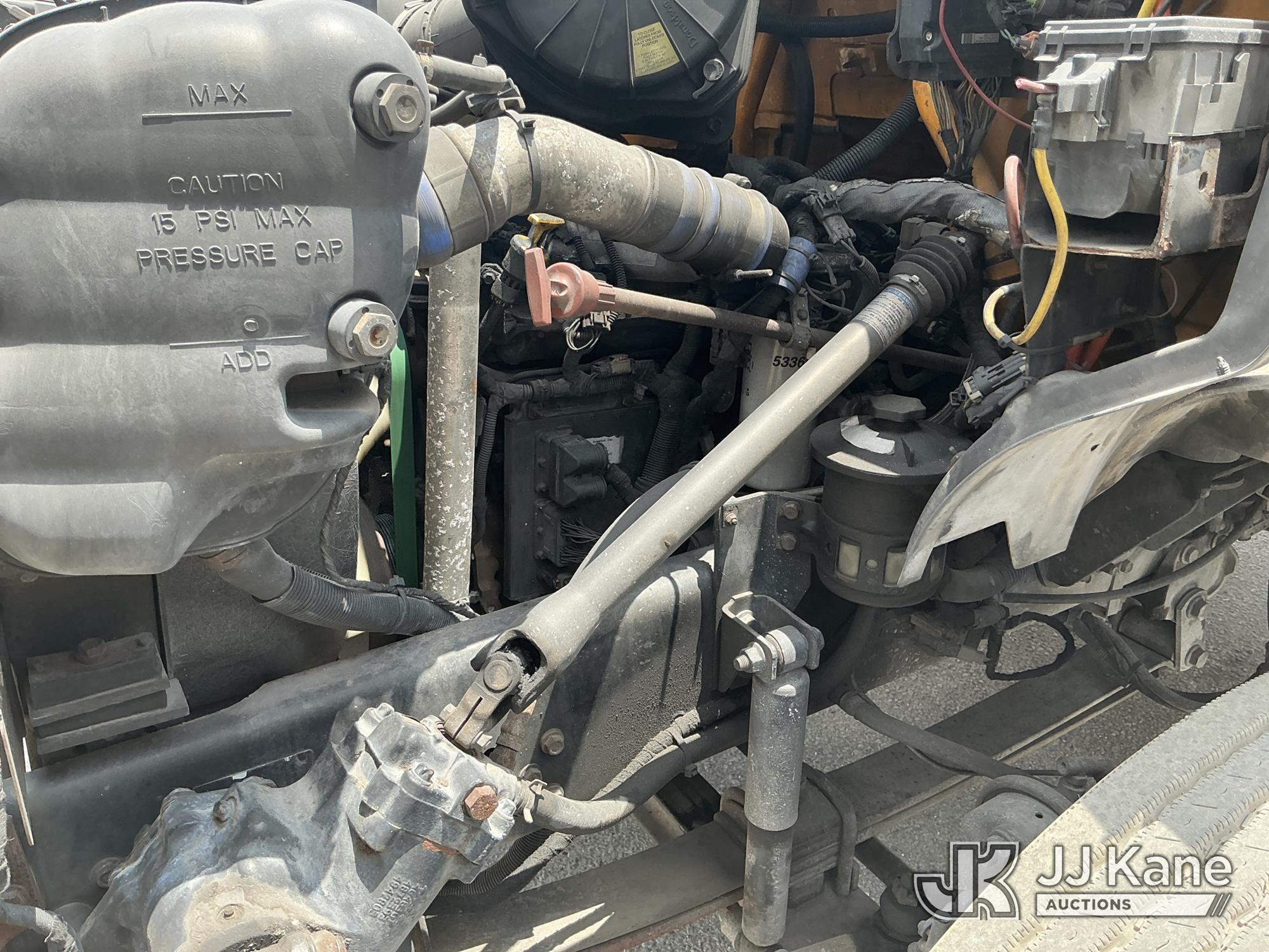 (Tampa, FL) 2005 Ford F650 Dump Truck State of FL Unit)(Runs, Moves & Dump Operates)(Body & Paint Da