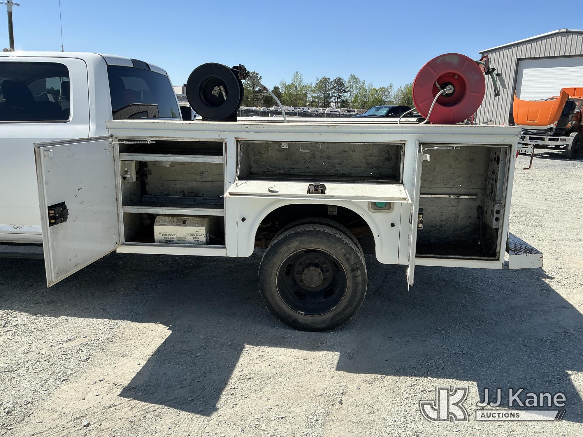 (China Grove, NC) 2014 RAM 5500 4x4 Crew-Cab Service Truck Runs & Moves) (Check Engine Light On, DEF